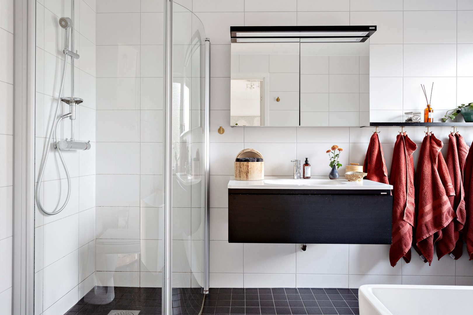 Bostadsbild från Björnbergsvägen 21A, Såld i Kummelnäs - Björnberget, Nacka