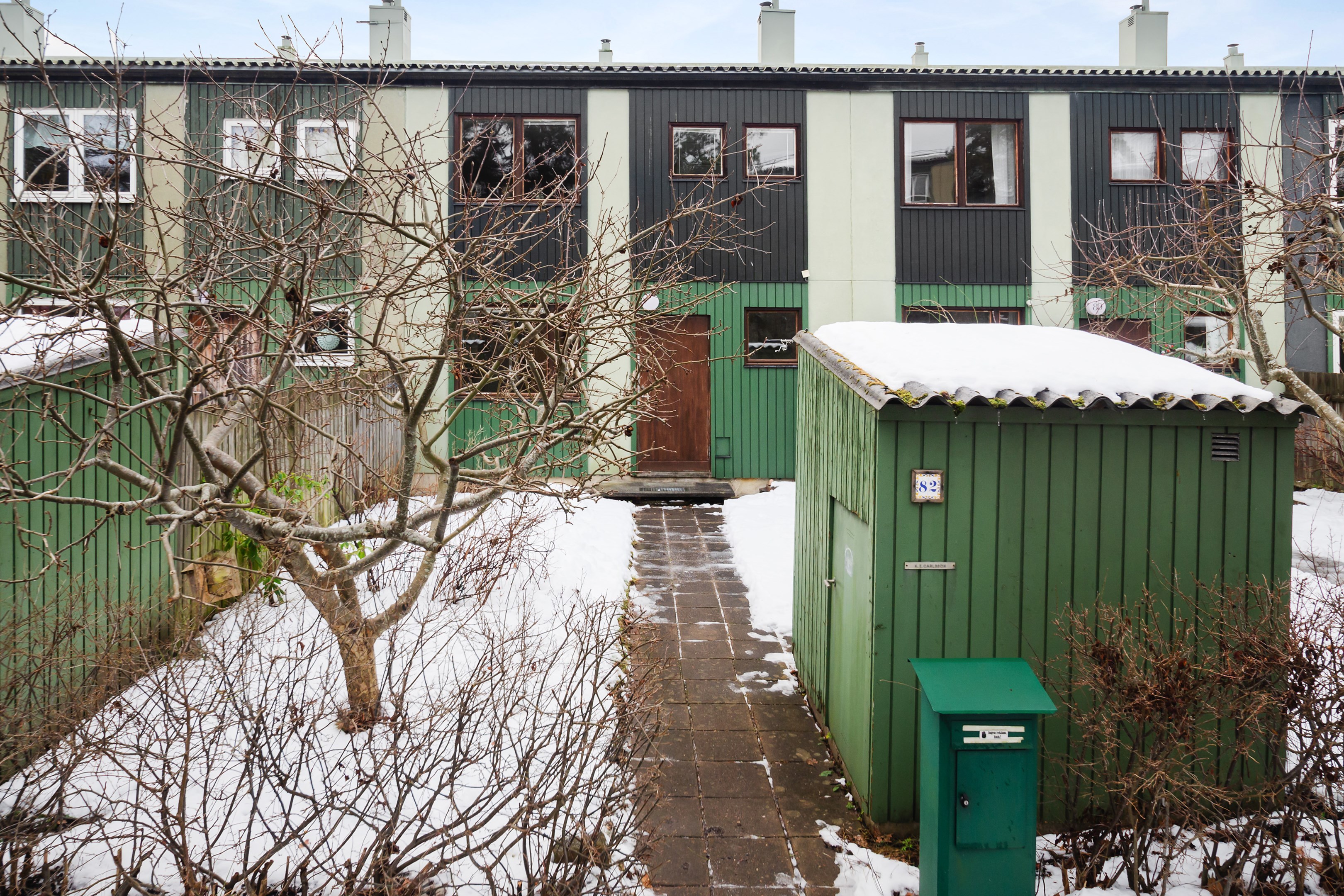 Bostadsbild från Knut Stangenbergs väg 82, Såld i Duvnäs Utskog, Nacka
