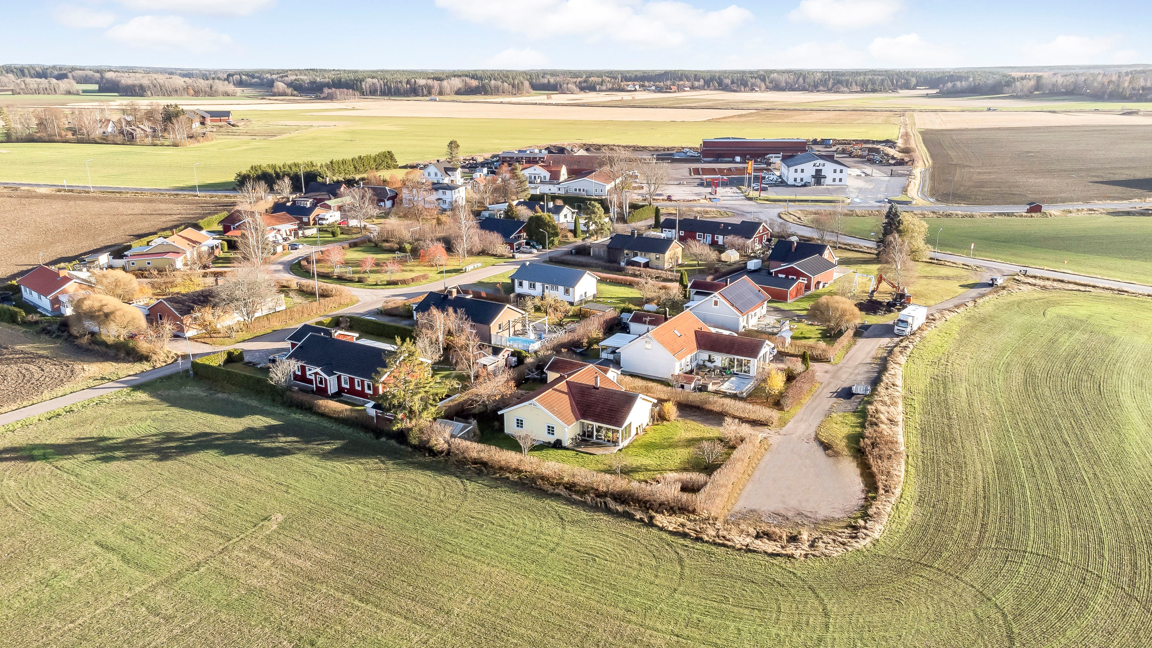 Bostadsbild från Vallby ängsväg 7, Såld i Rasbo, Uppsala
