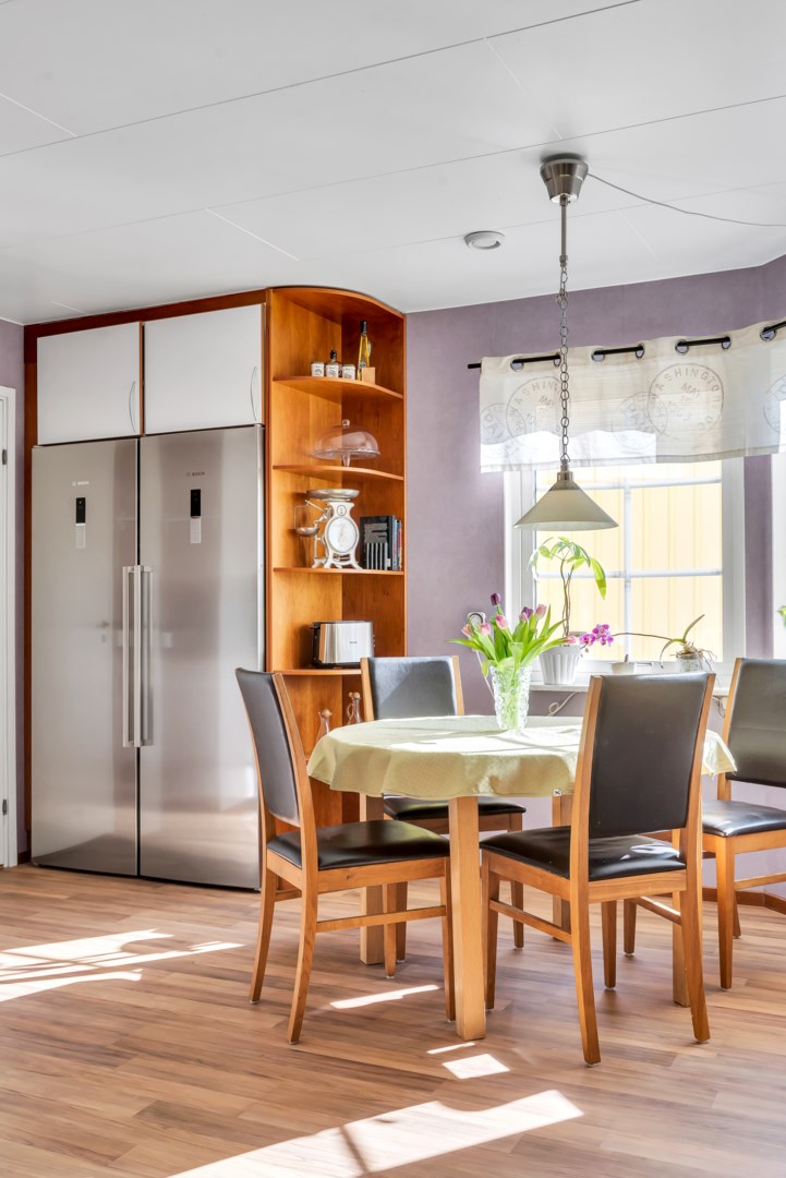 Bostadsbild från Vallby ängsväg 7, Såld i Rasbo, Uppsala