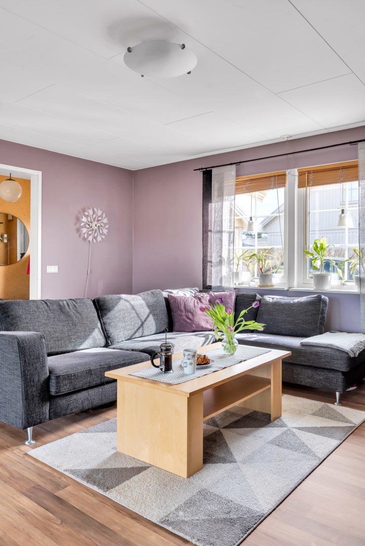 Bostadsbild från Vallby ängsväg 7, Såld i Rasbo, Uppsala