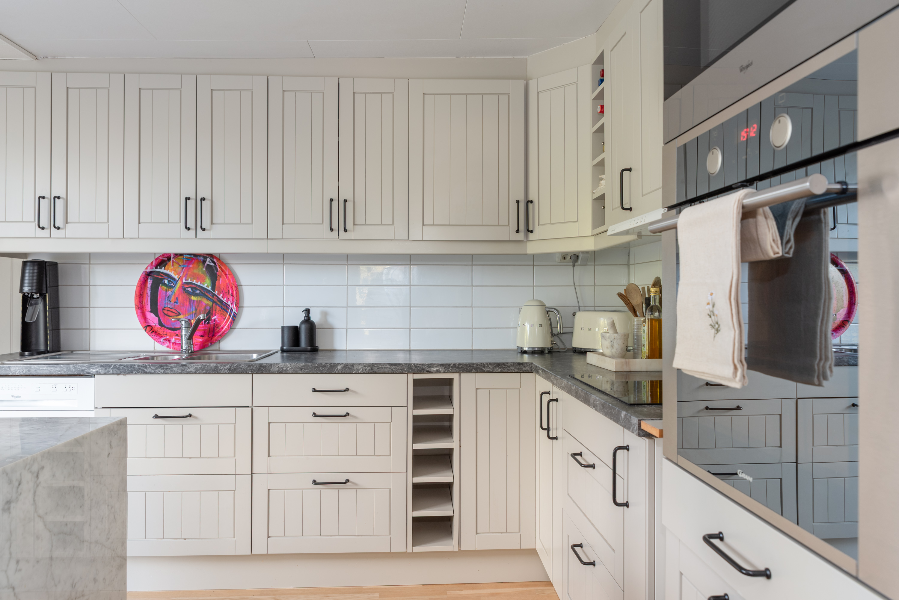 Bostadsbild från Östjädravägen 9, Såld i Dingtuna, Västerås