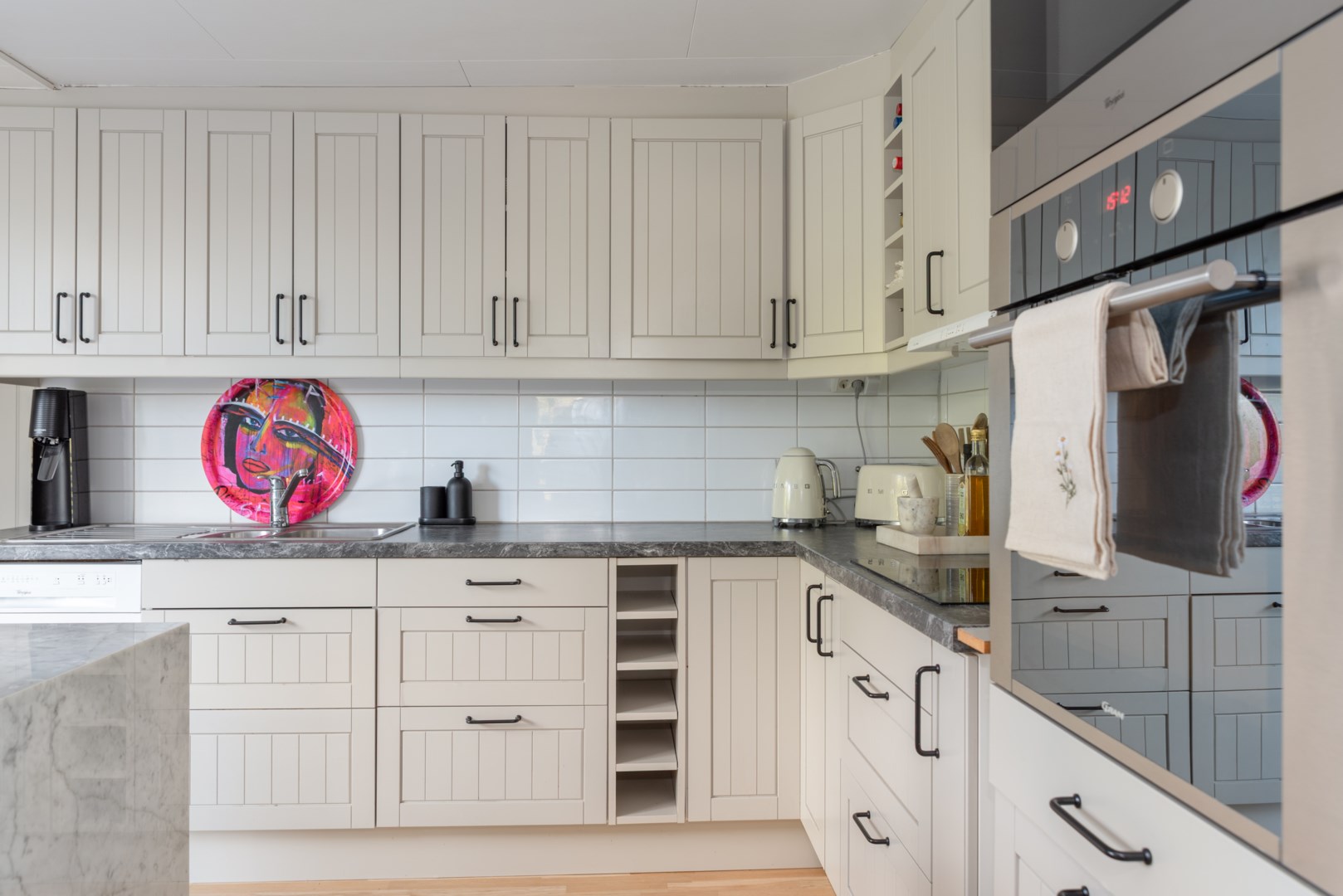 Bostadsbild från Östjädravägen 9, Såld i Dingtuna, Västerås