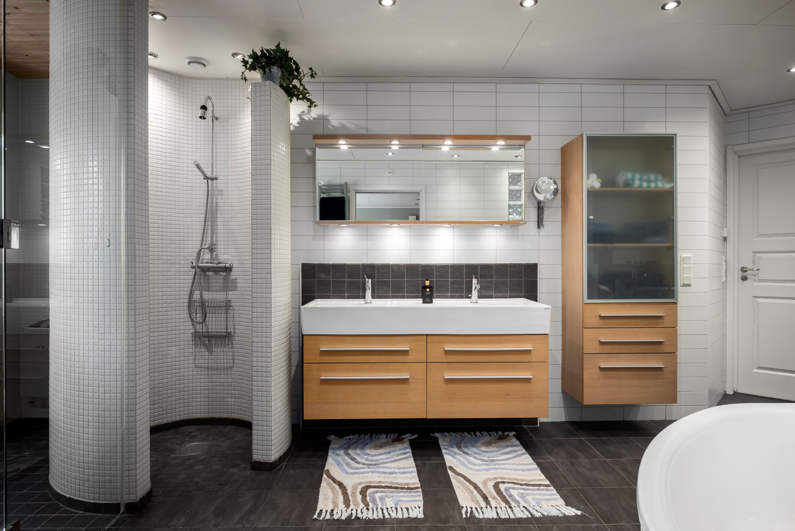 Bostadsbild från Sommarvägen 10A, Såld i Björknäs, Nacka