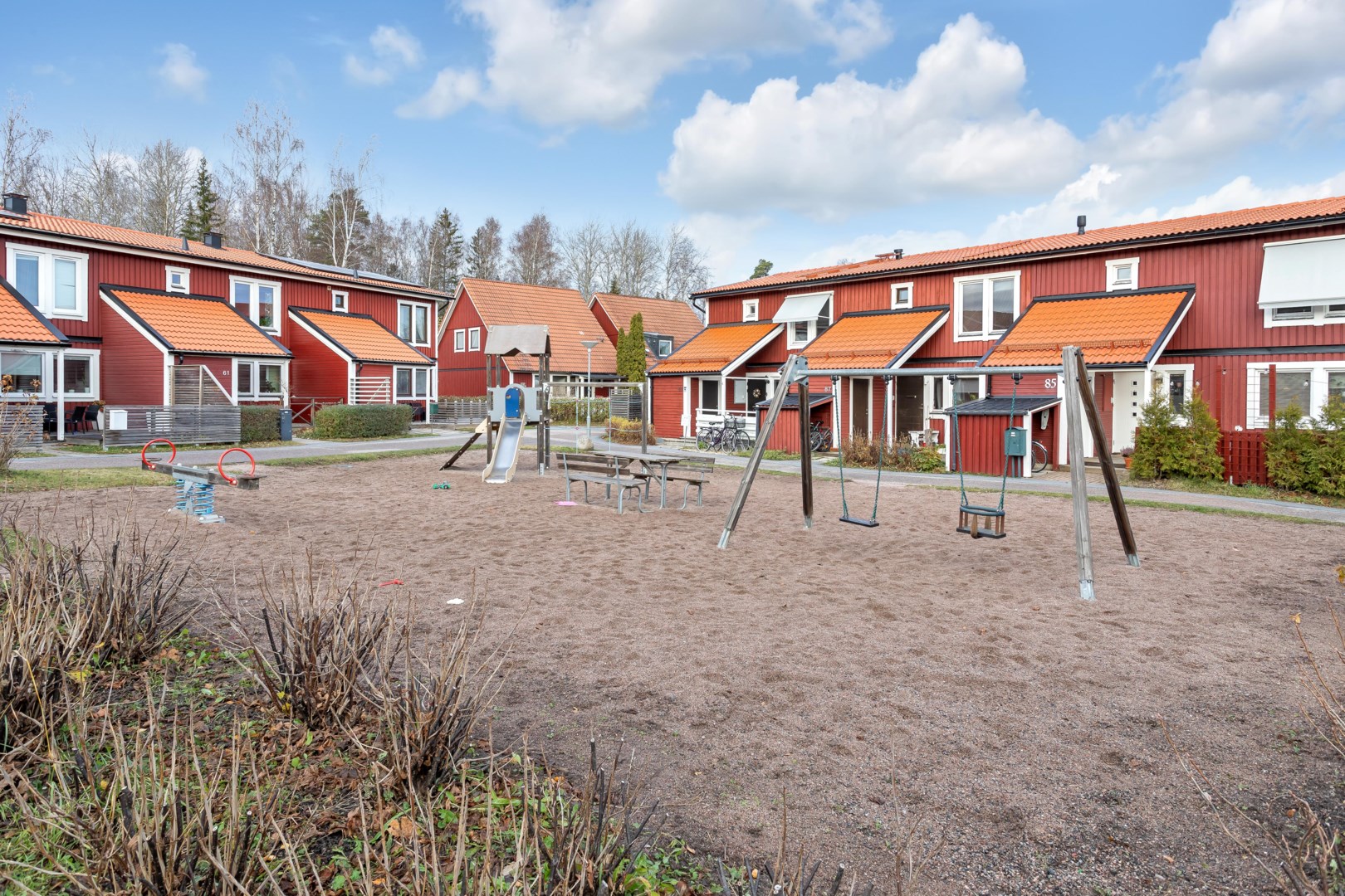 Bostadsbild från Solstrålevägen 77, Kommande i Storvreta, Uppsala