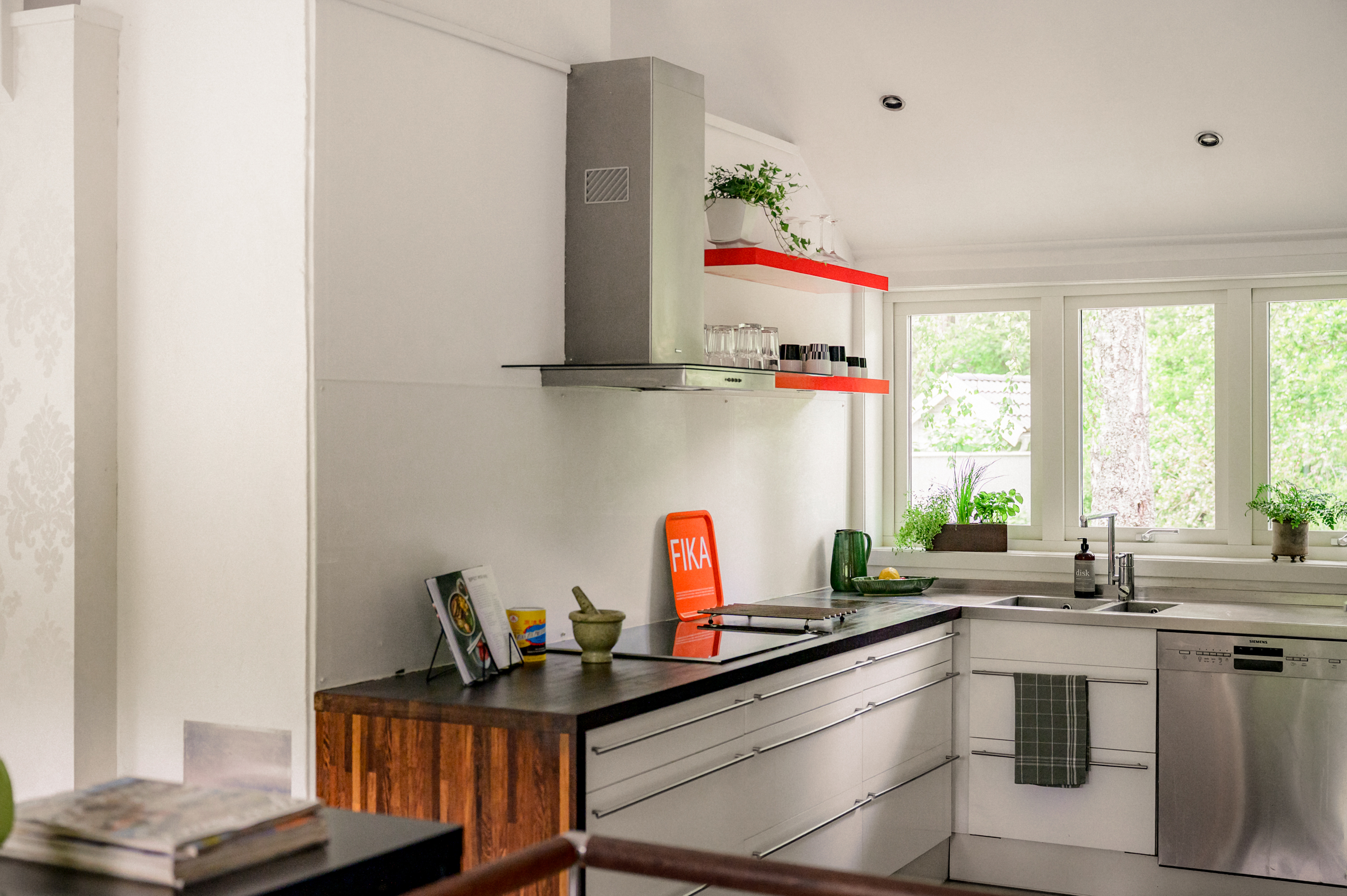 Bostadsbild från Gammeluddsvägen 33, Såld i Södra Lännersta, Nacka