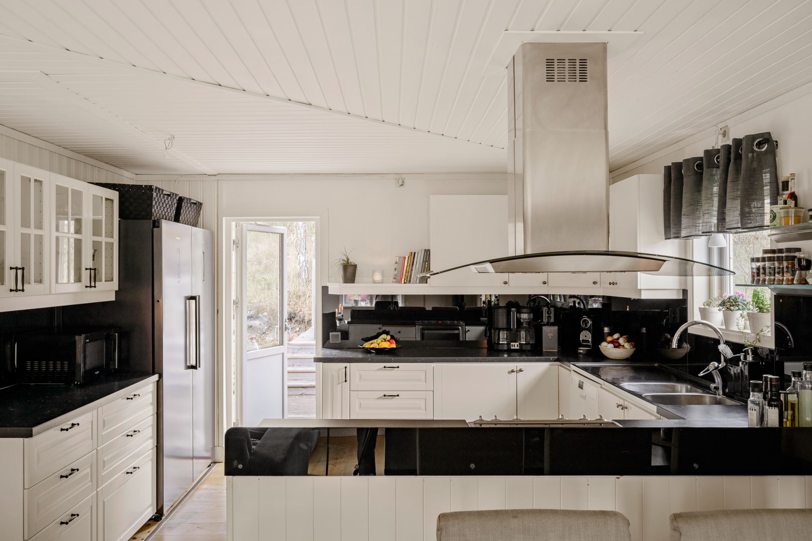 Utgång till altanen på baksidan