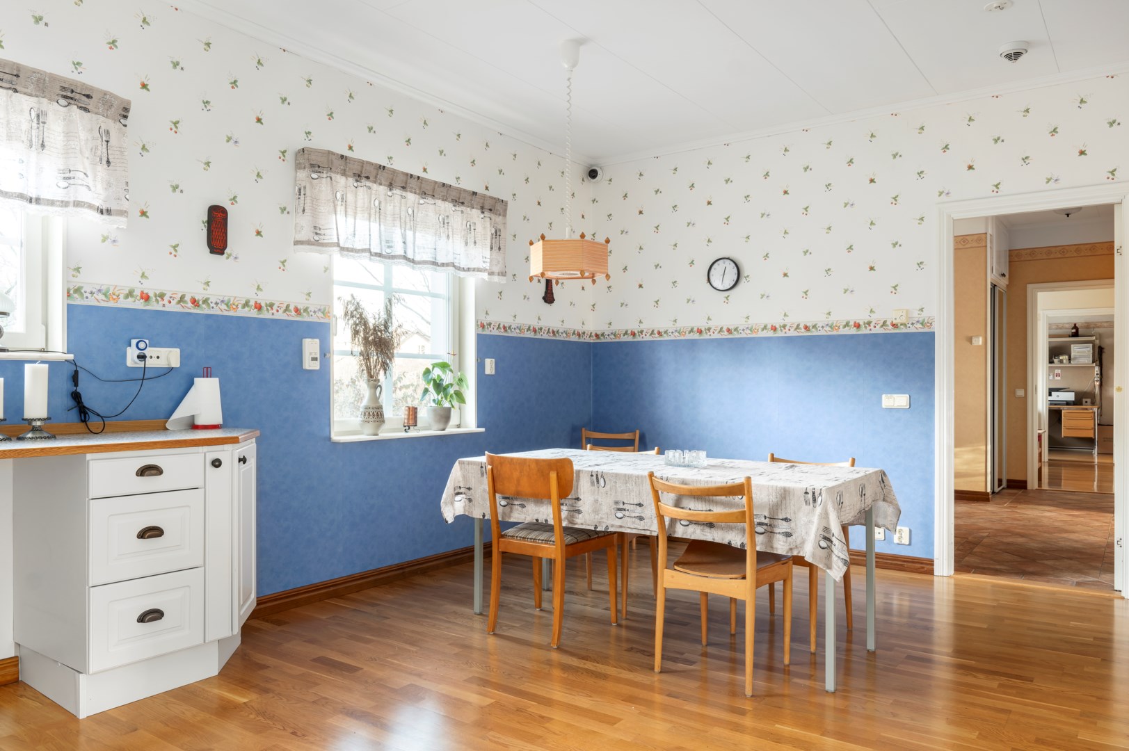 Bostadsbild från Uttervägen 11, Såld i Insjön, Nacka