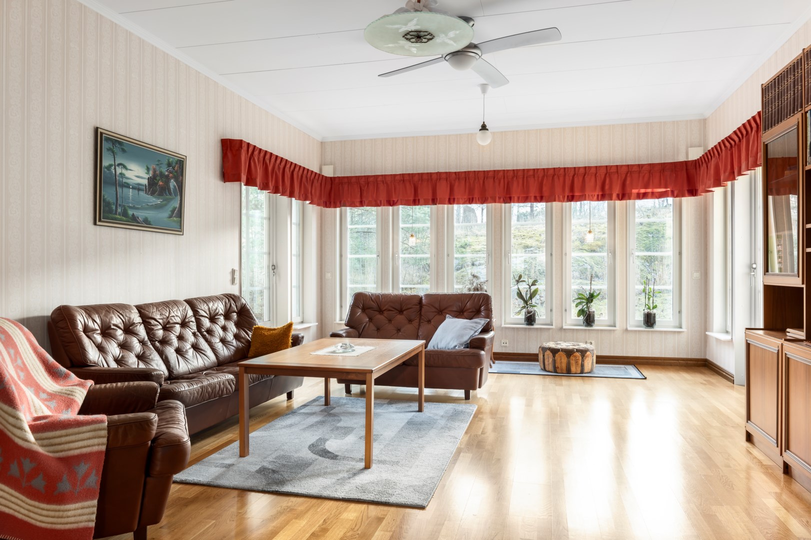 Bostadsbild från Uttervägen 11, Såld i Insjön, Nacka