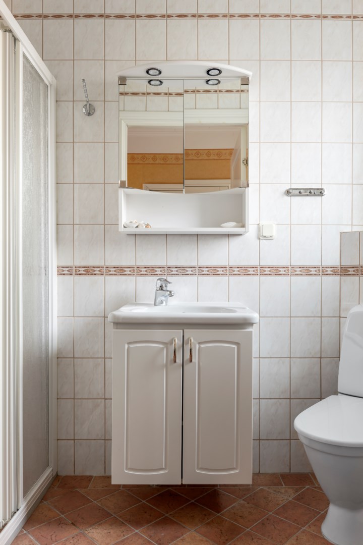 Bostadsbild från Uttervägen 11, Såld i Insjön, Nacka