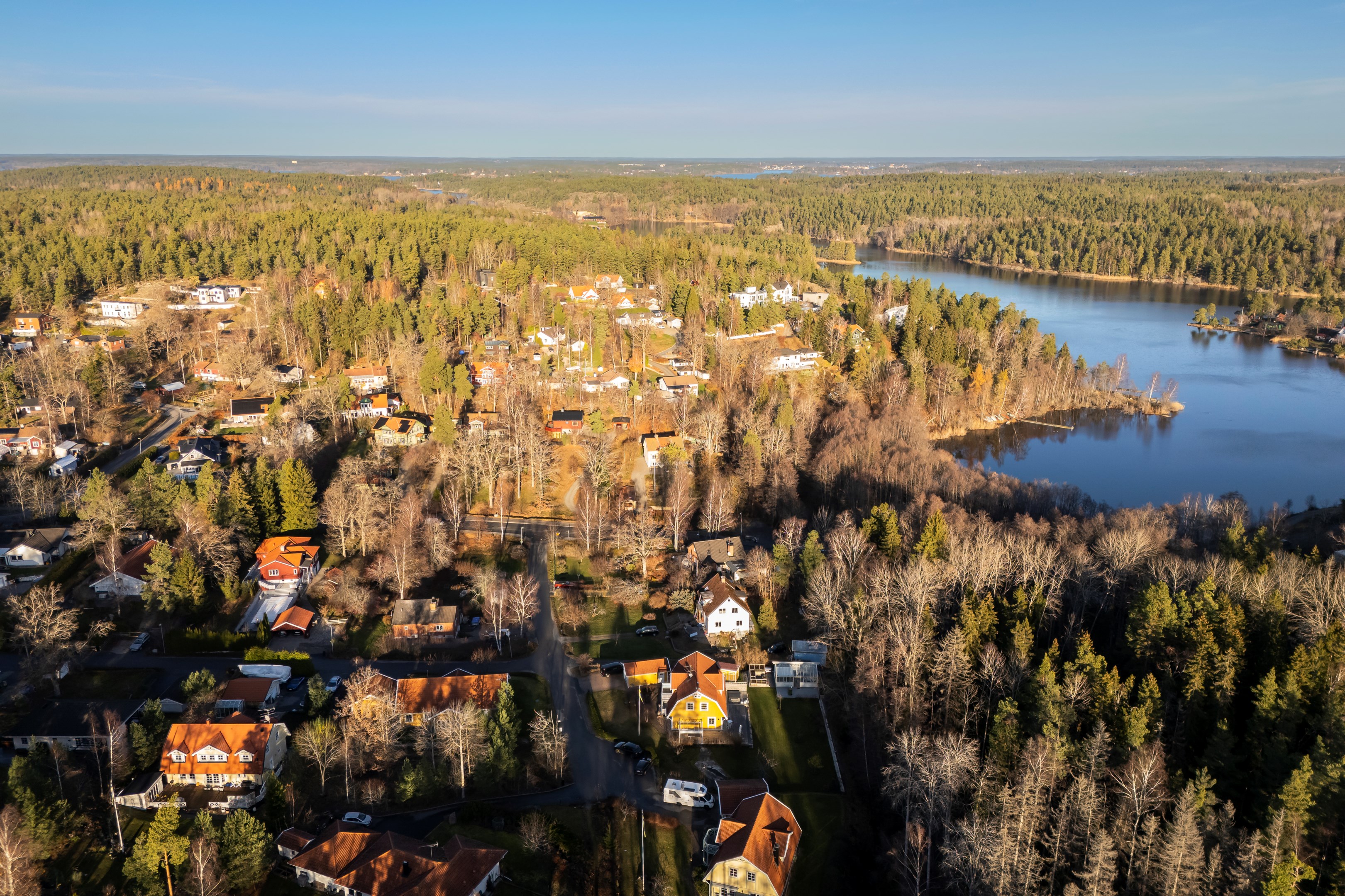 Bostadsbild från Uttervägen 11, Såld i Insjön, Nacka