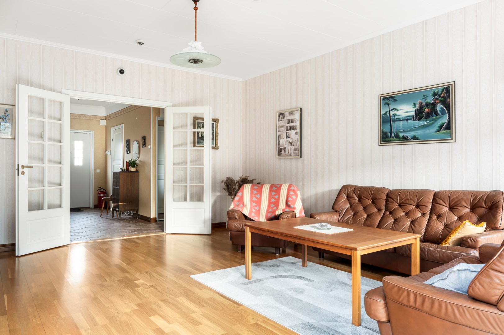 Bostadsbild från Uttervägen 11, Såld i Insjön, Nacka