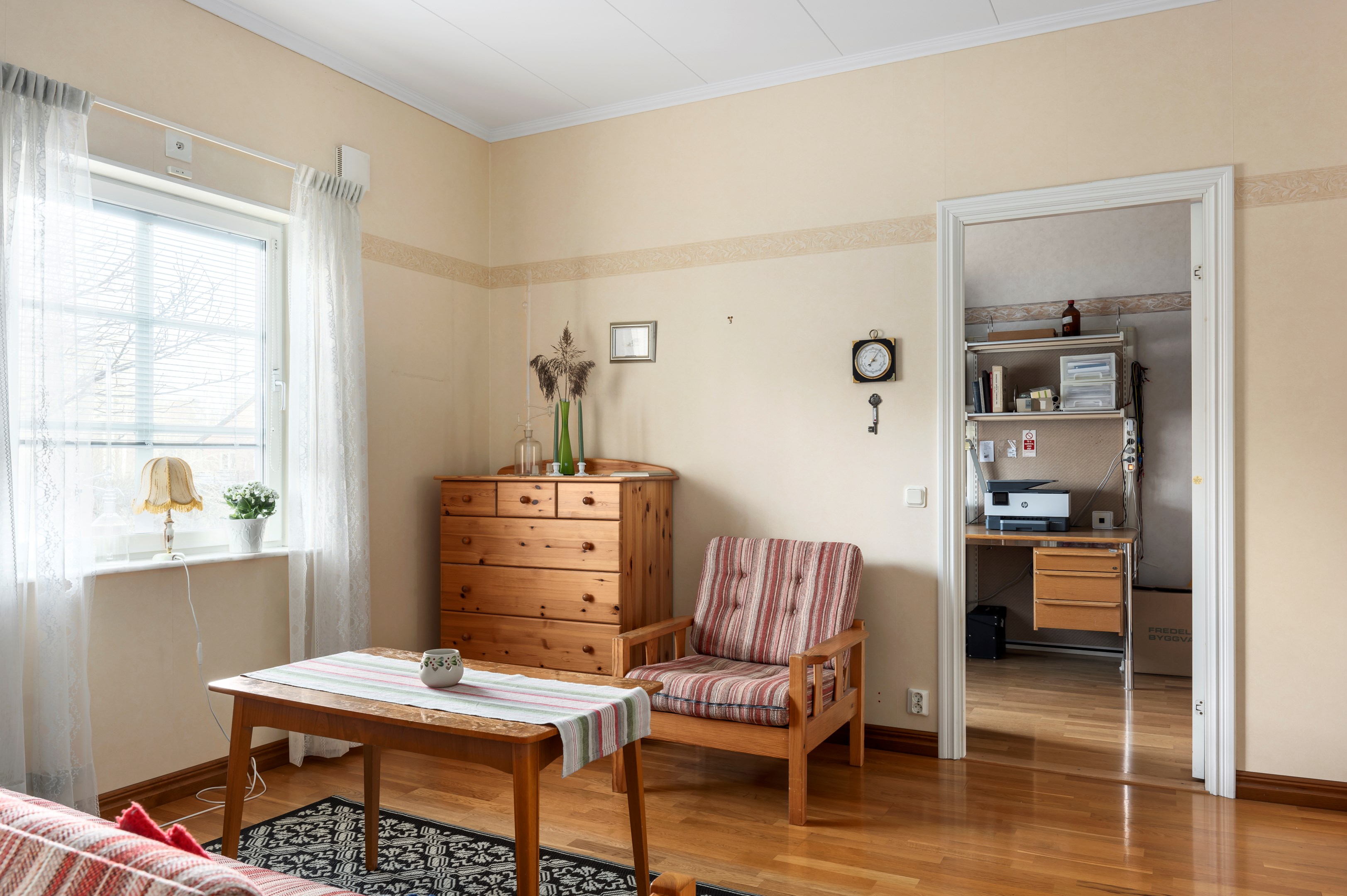 Bostadsbild från Uttervägen 11, Såld i Insjön, Nacka