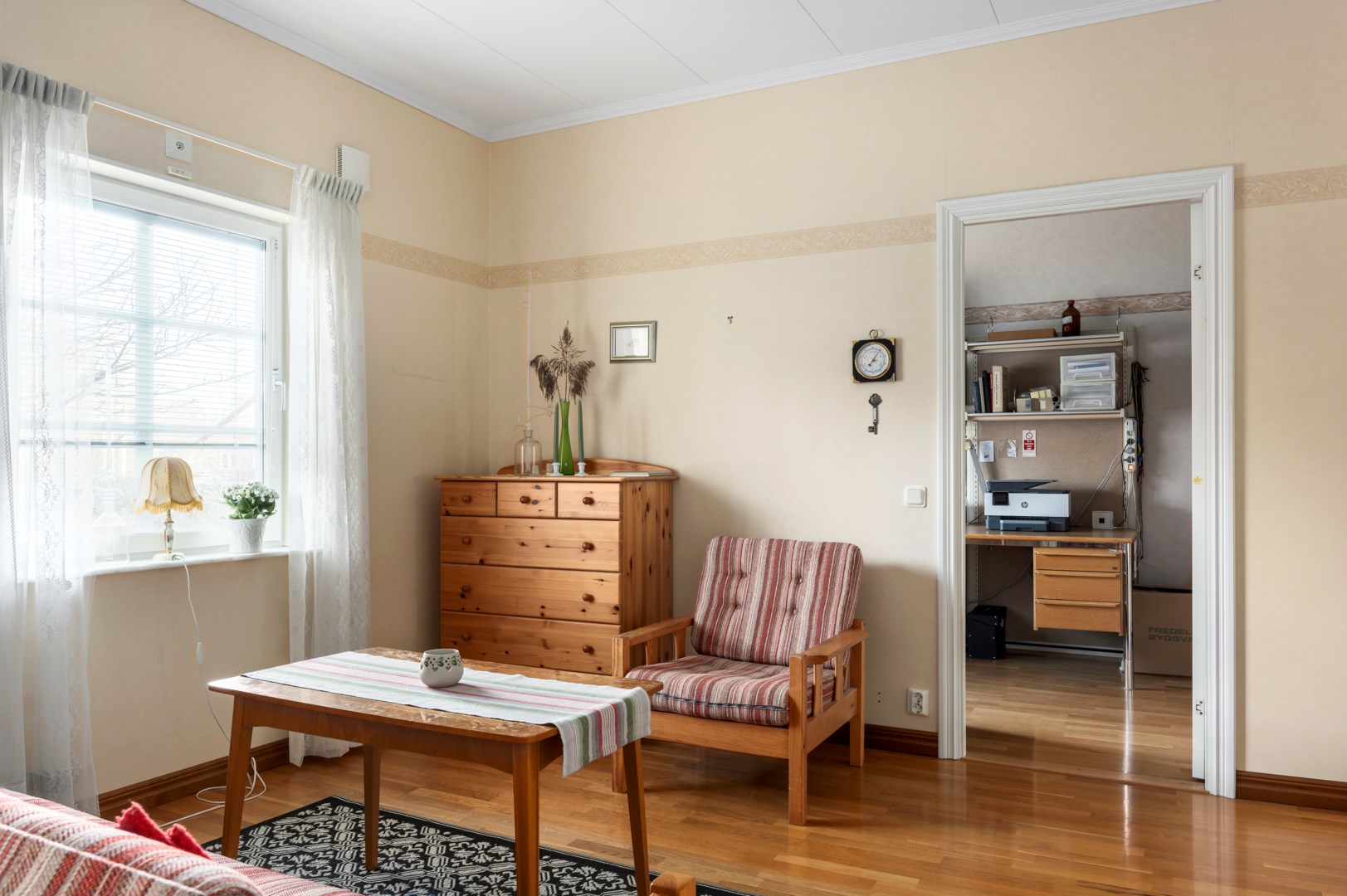 Bostadsbild från Uttervägen 11, Såld i Insjön, Nacka