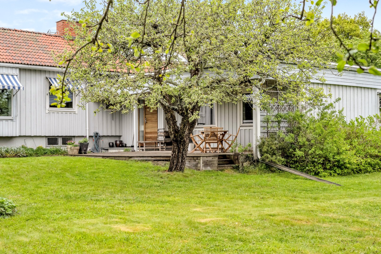 Bostadsbild från Robertsvägen 1, Såld i Berthåga, Uppsala