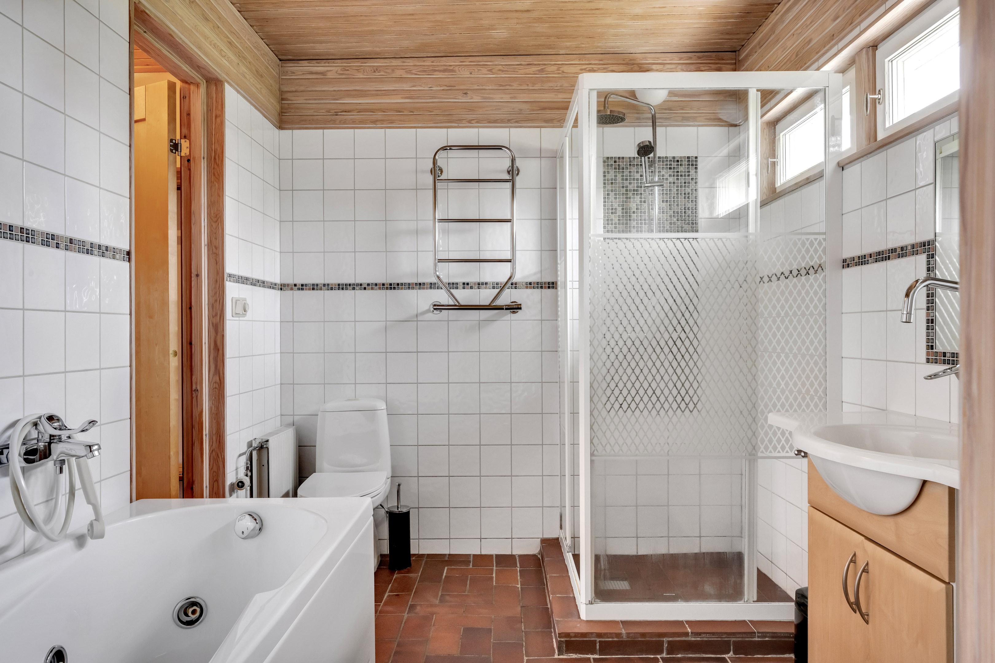 Bostadsbild från Robertsvägen 1, Såld i Berthåga, Uppsala