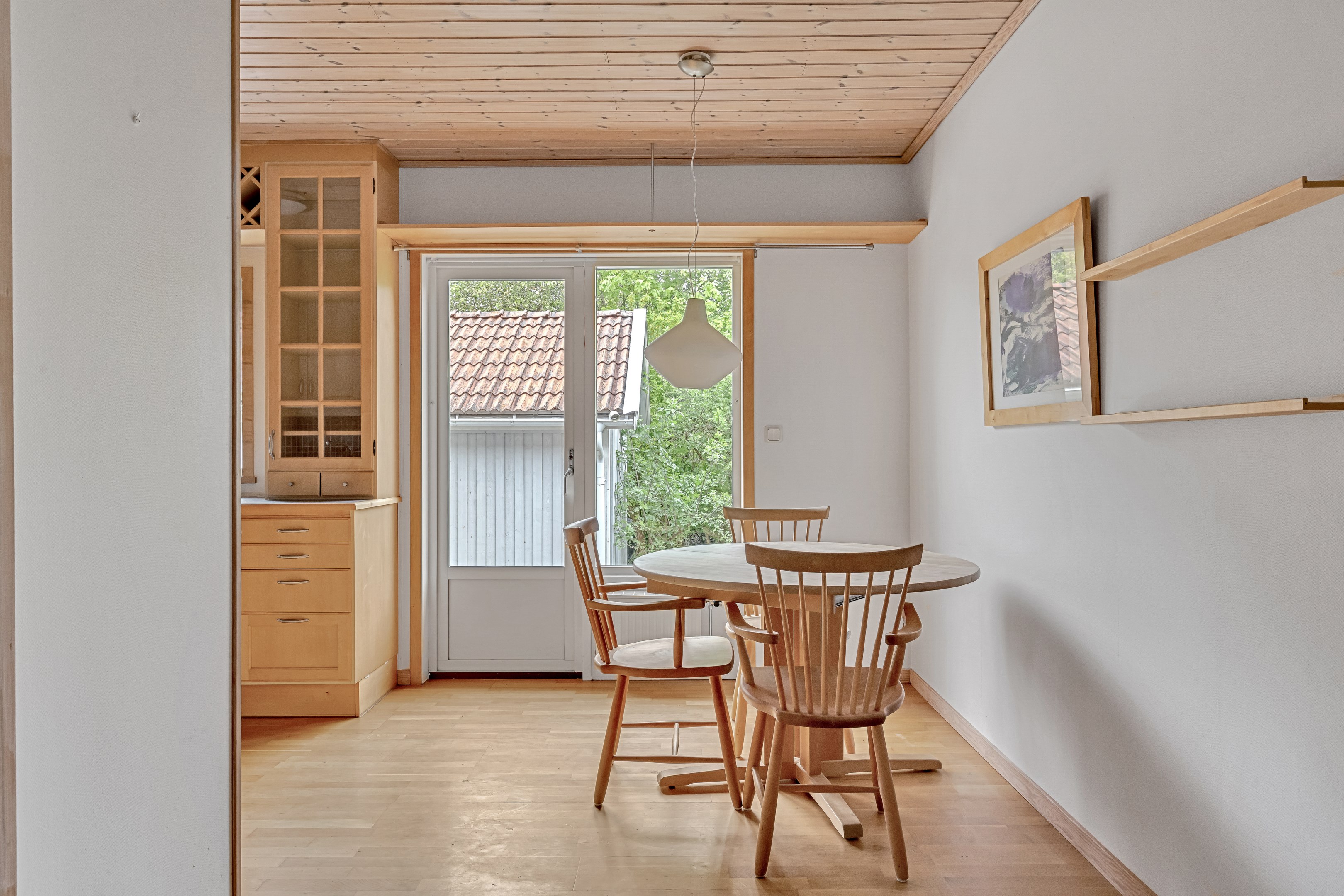 Bostadsbild från Robertsvägen 1, Såld i Berthåga, Uppsala