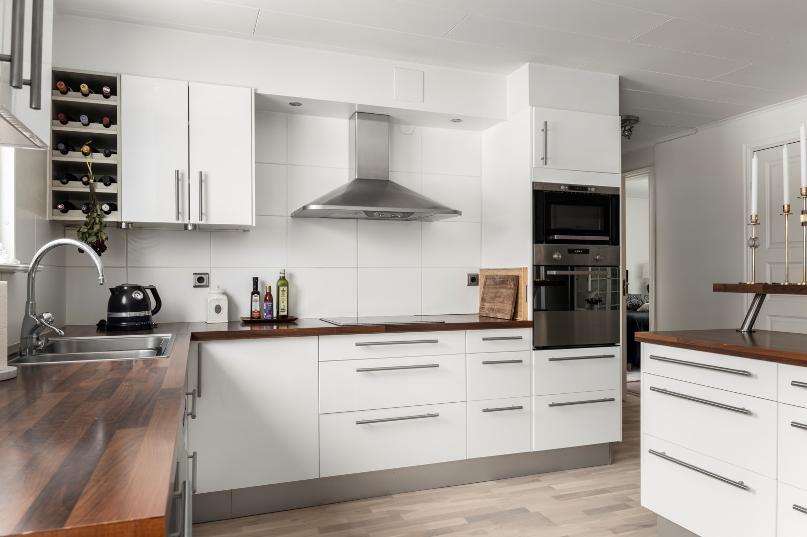 Bostadsbild från Kalvövägen 19, Såld i Krokhöjden, Nacka