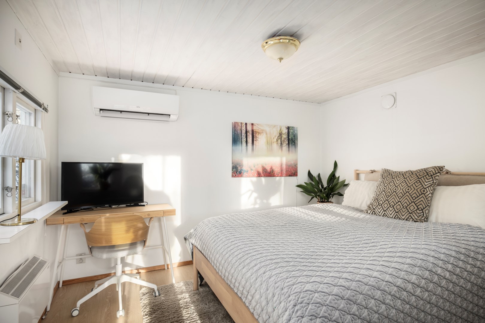 Bostadsbild från Brisvägen 1, Såld i Mensättra, Nacka