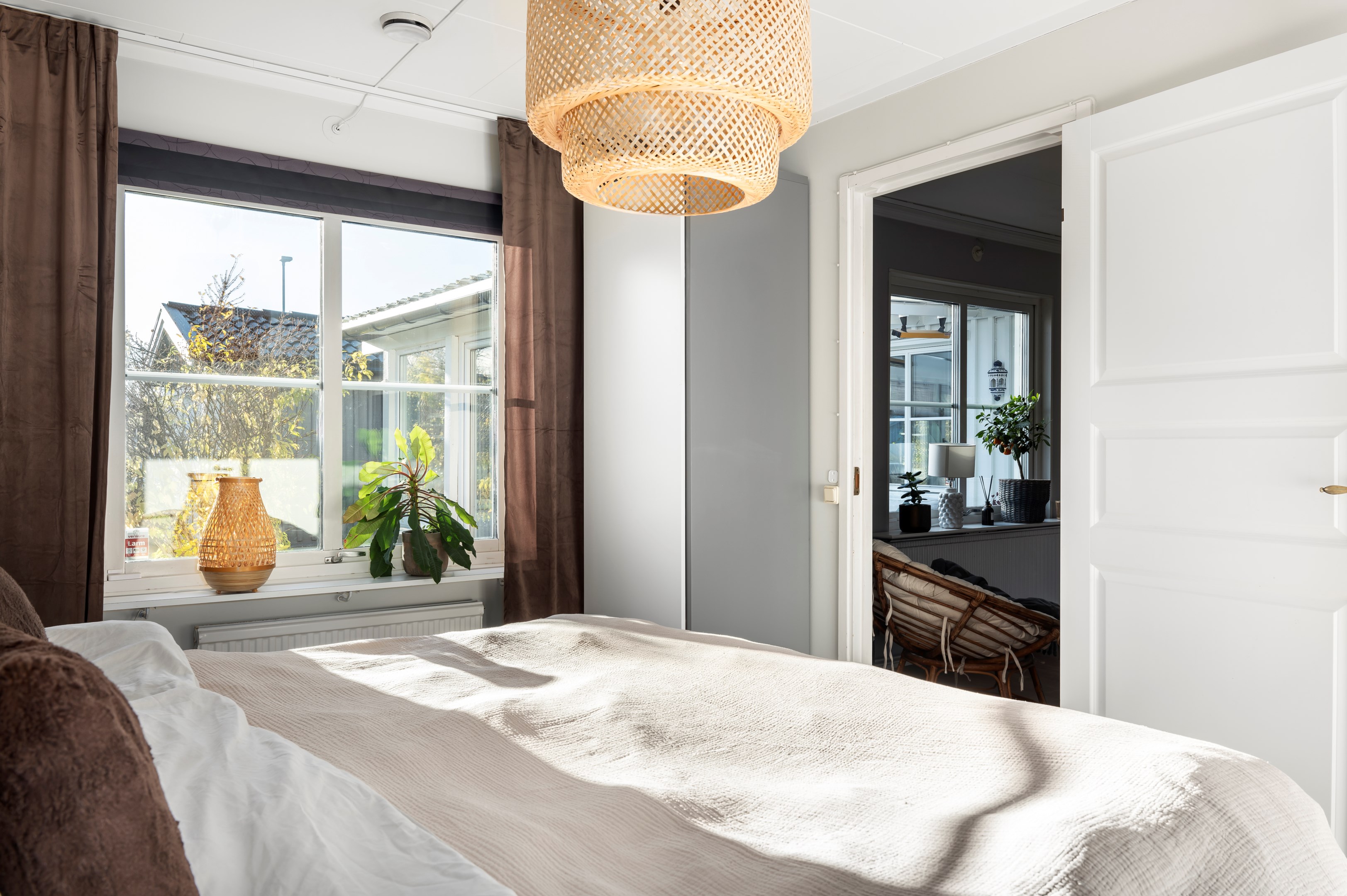 Bostadsbild från Brisvägen 1, Såld i Mensättra, Nacka