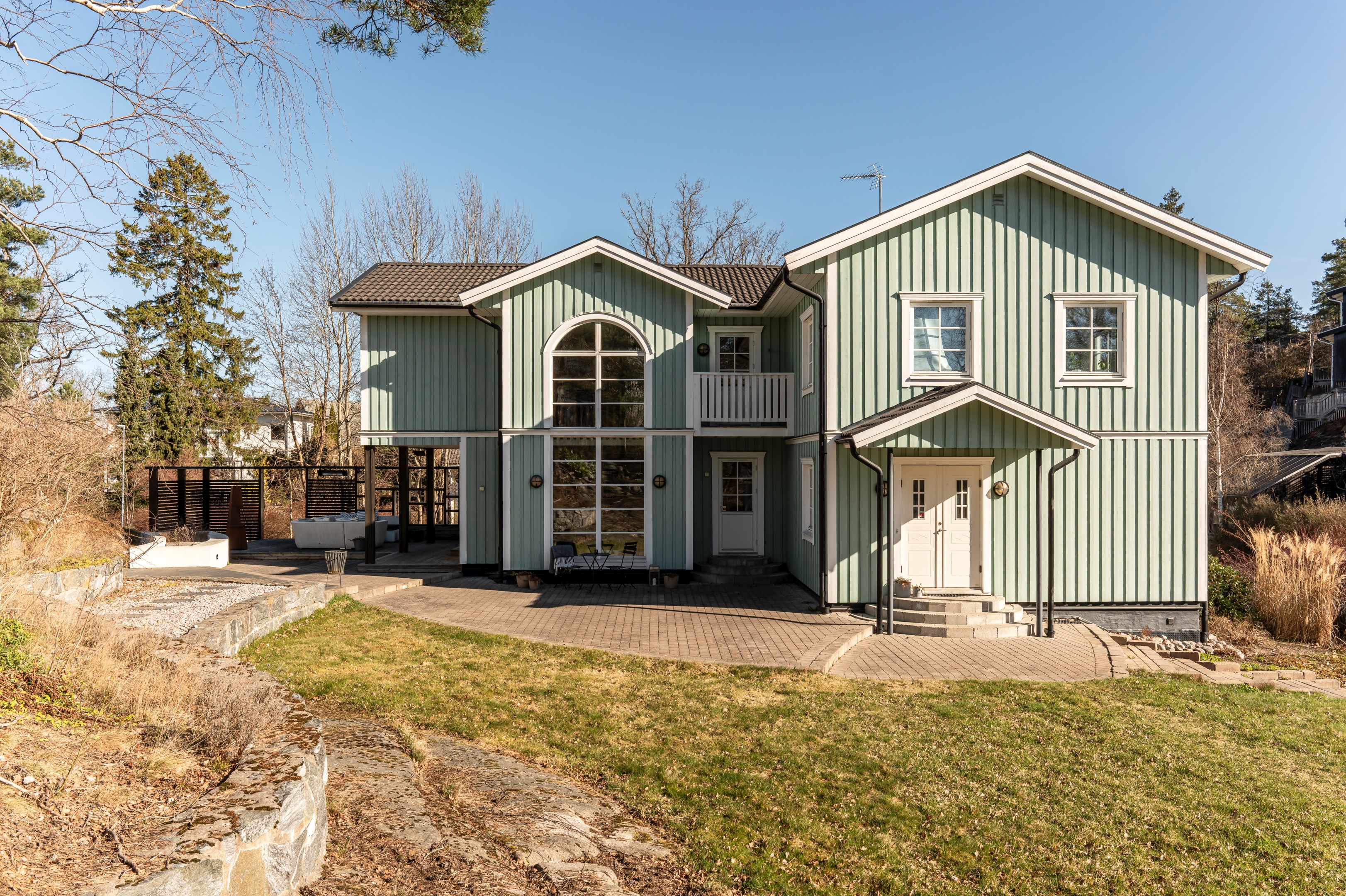 Bostadsbild från Fjällbrudens väg 12, Såld i Lännersta, Nacka