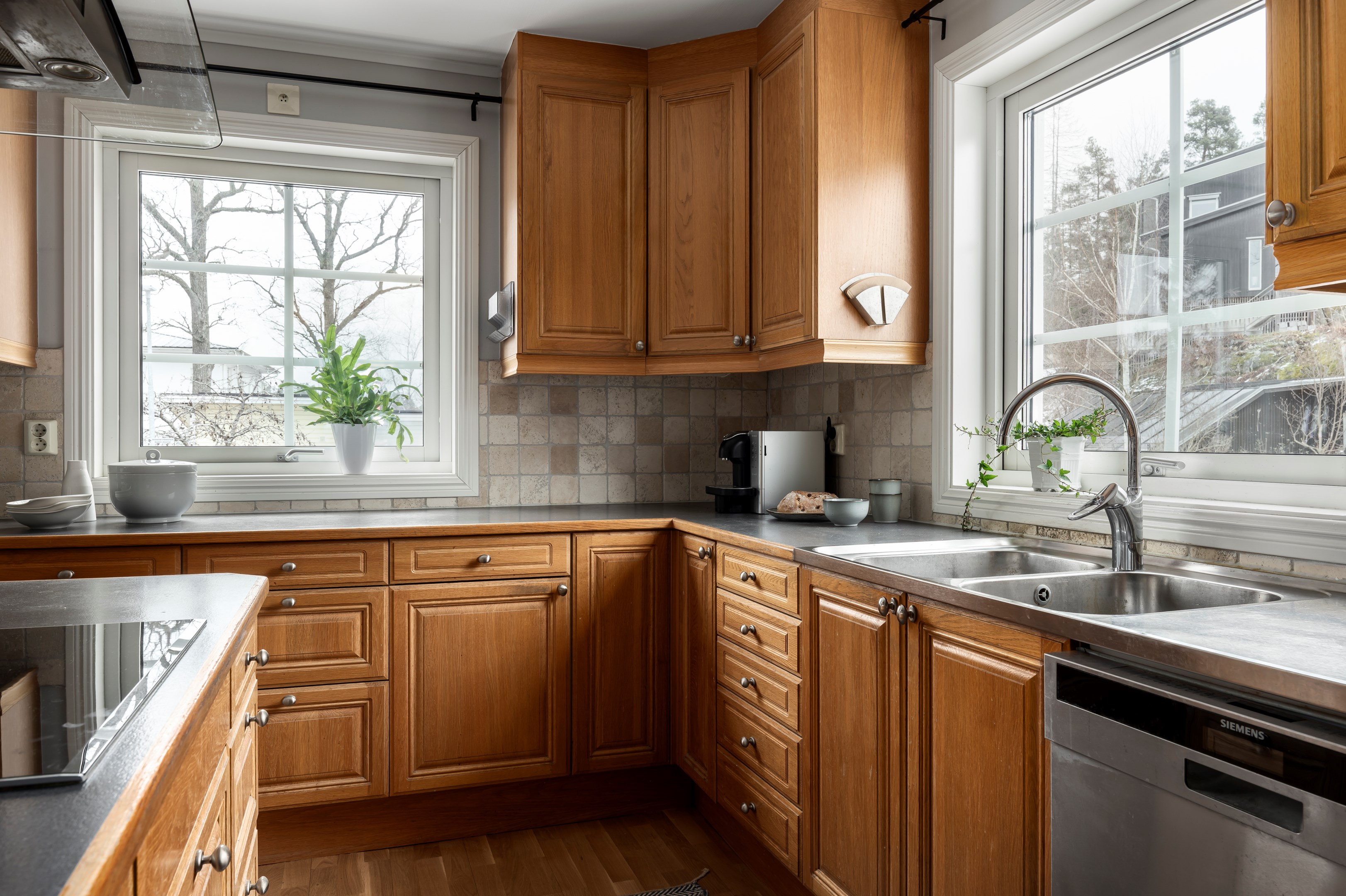 Bostadsbild från Fjällbrudens väg 12, Såld i Lännersta, Nacka