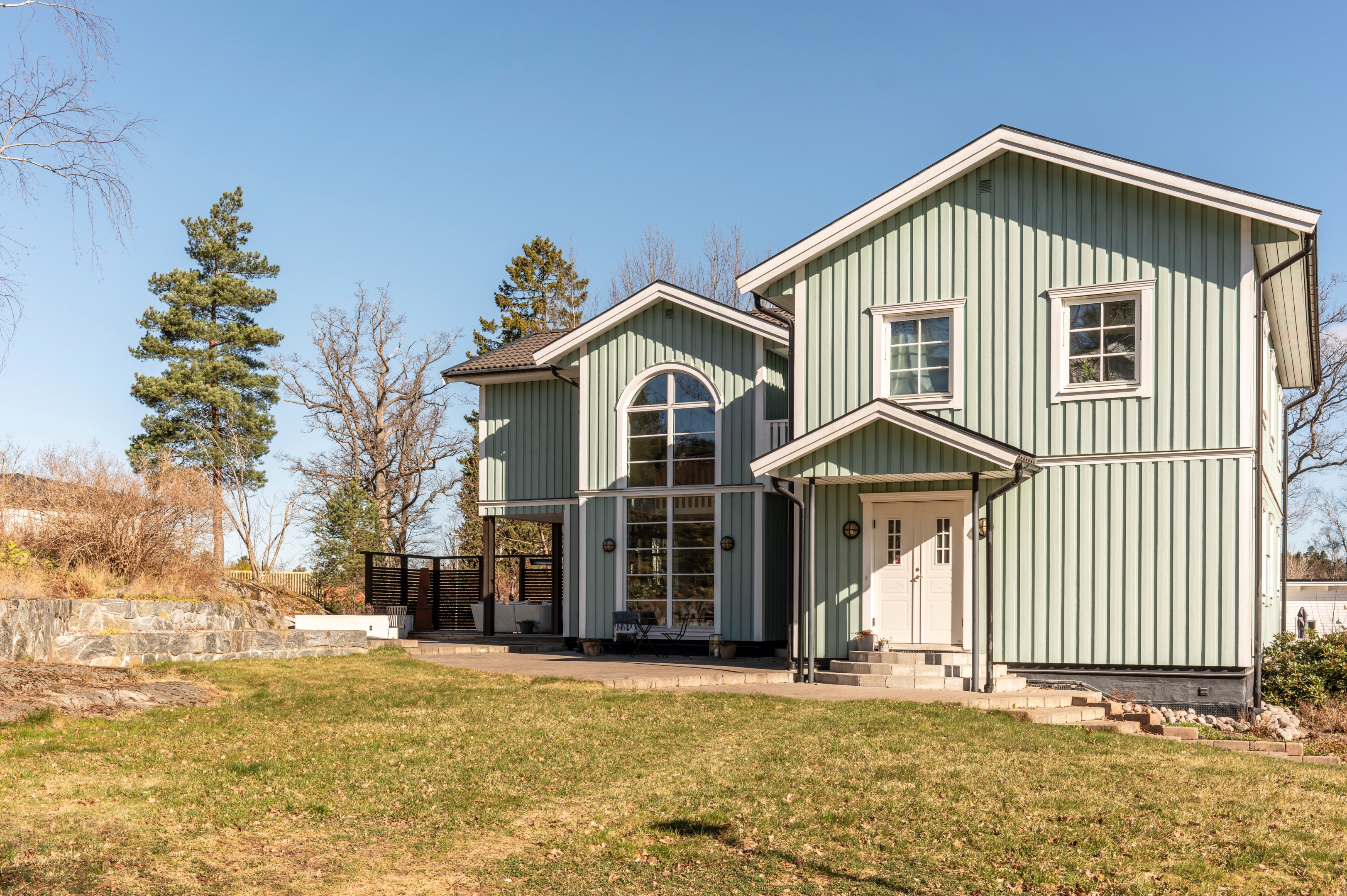Bostadsbild från Fjällbrudens väg 12, Såld i Lännersta, Nacka