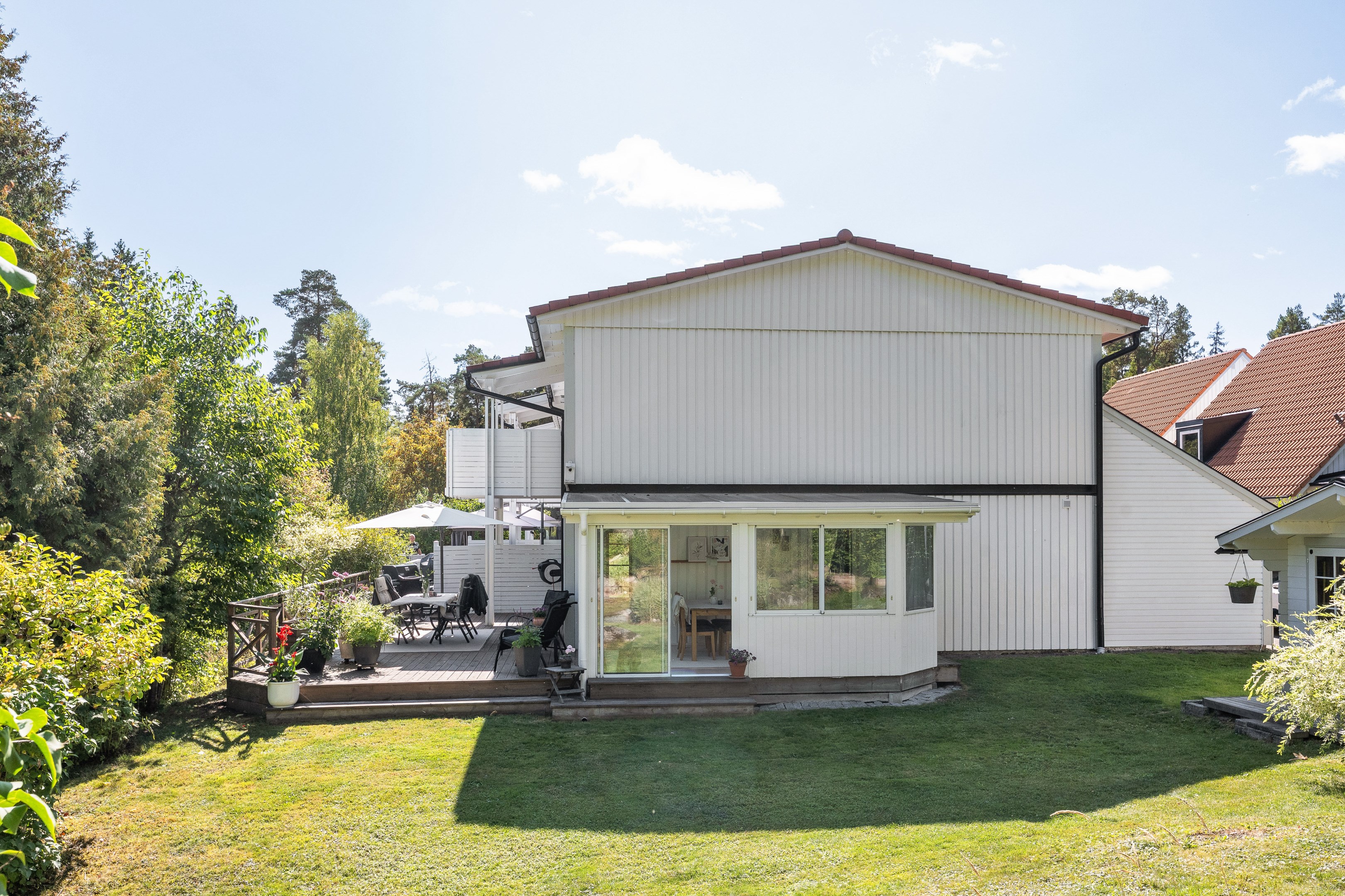 Bostadsbild från Slöjmolnsvägen 14, Såld i Storvreta, Uppsala