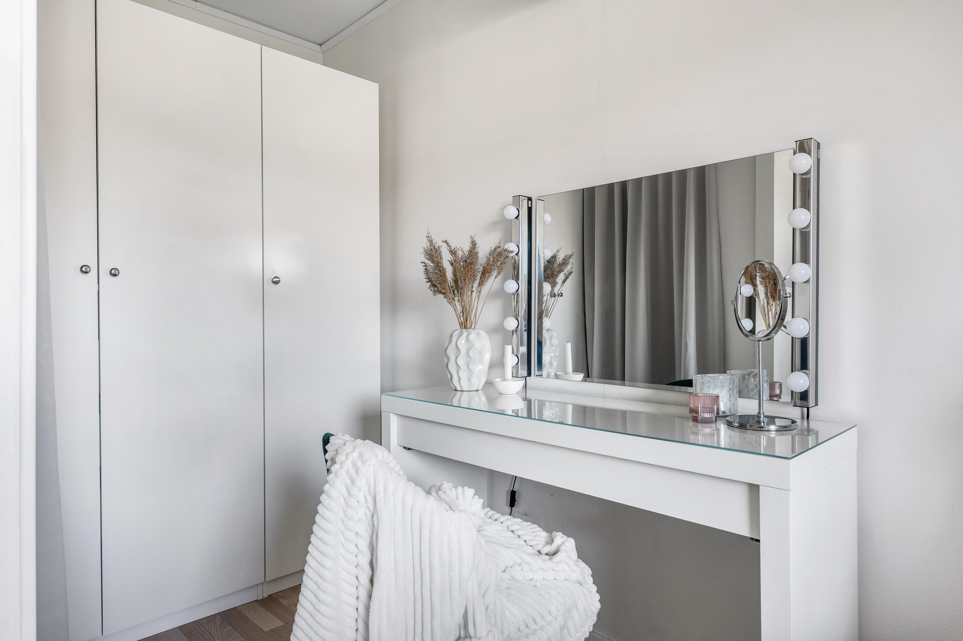 Bostadsbild från Slöjmolnsvägen 14, Såld i Storvreta, Uppsala