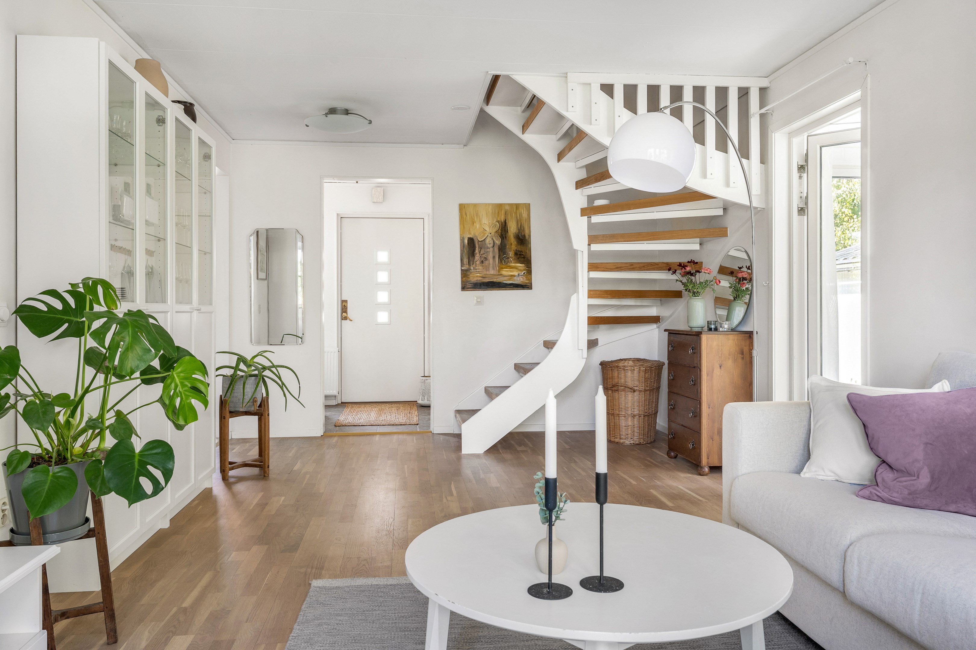 Bostadsbild från Slöjmolnsvägen 14, Såld i Storvreta, Uppsala