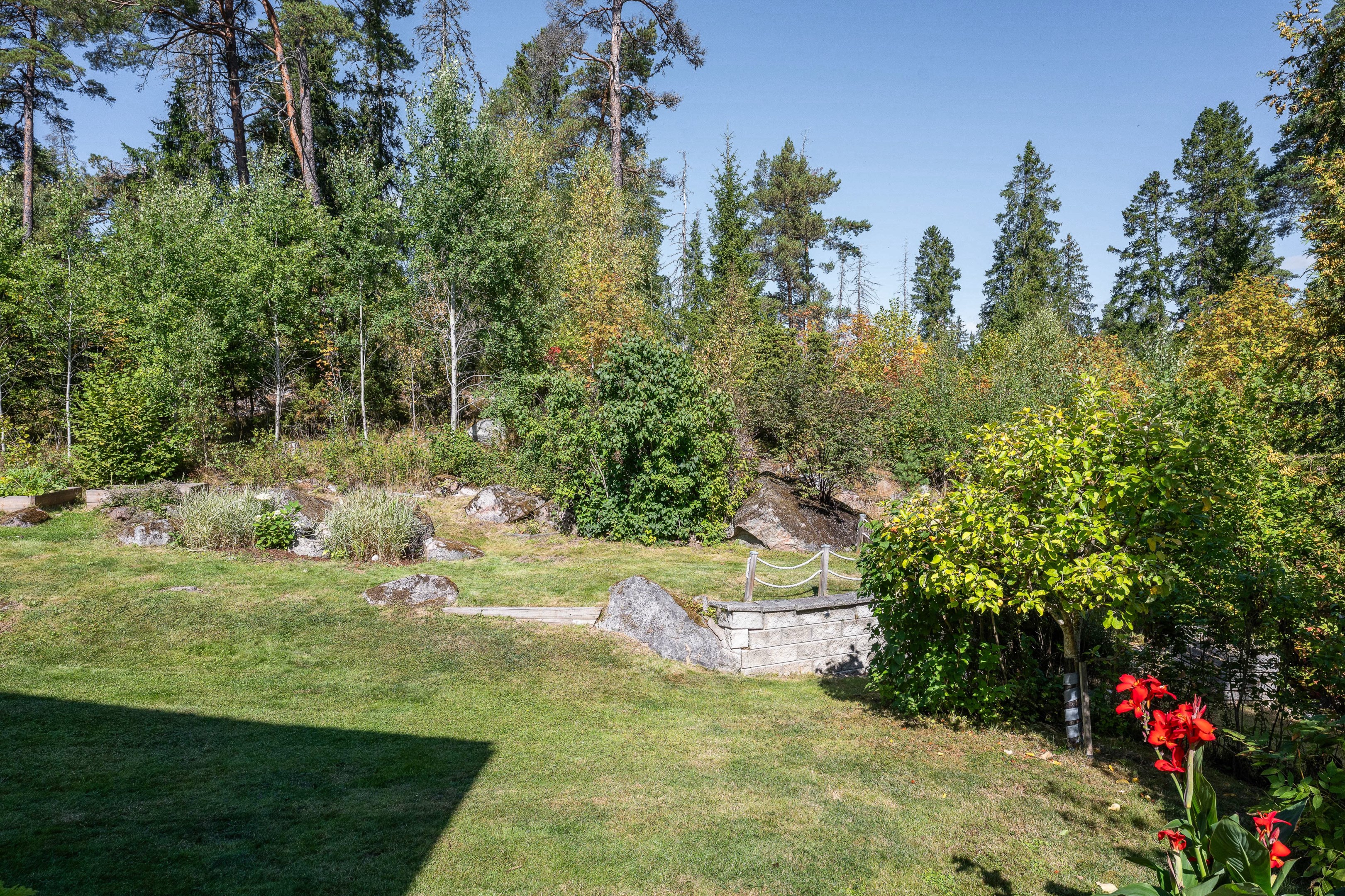 Bostadsbild från Slöjmolnsvägen 14, Såld i Storvreta, Uppsala