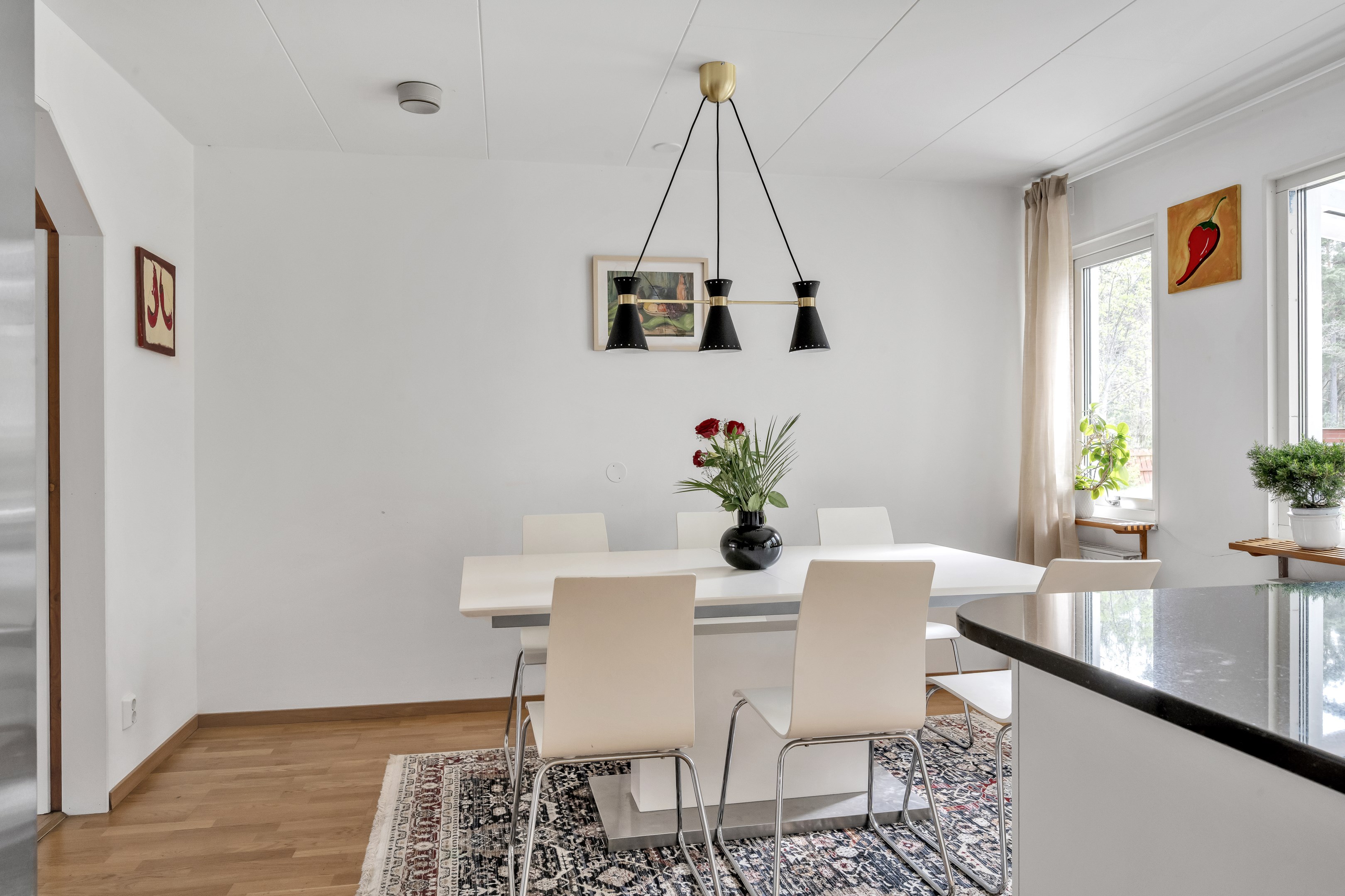 Bostadsbild från Stenhagsvägen 19, Såld i Stenhagen, Uppsala