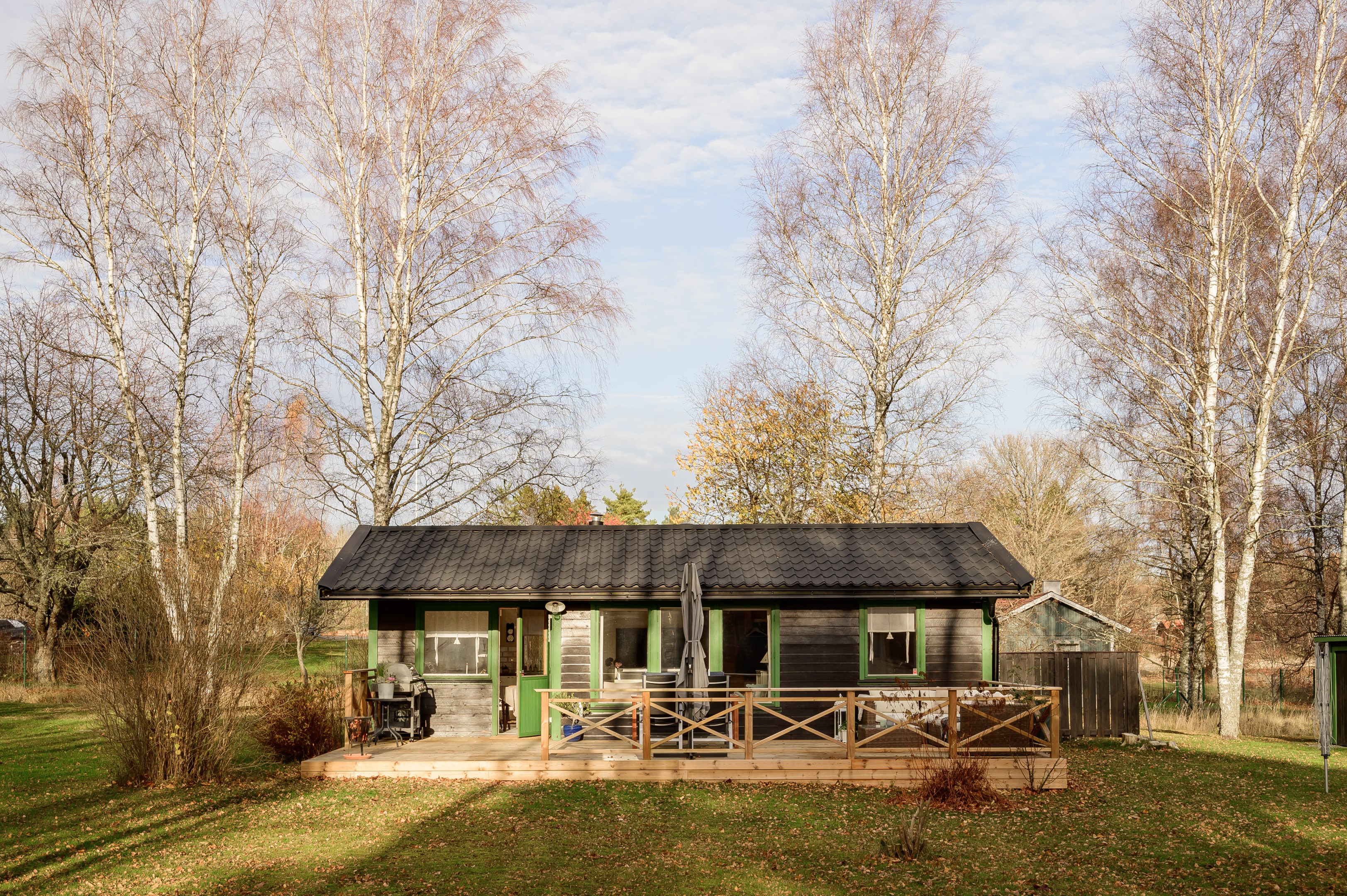 Bostadsbild från Björksalavägen 12, Såld i Älvsala, Värmdö