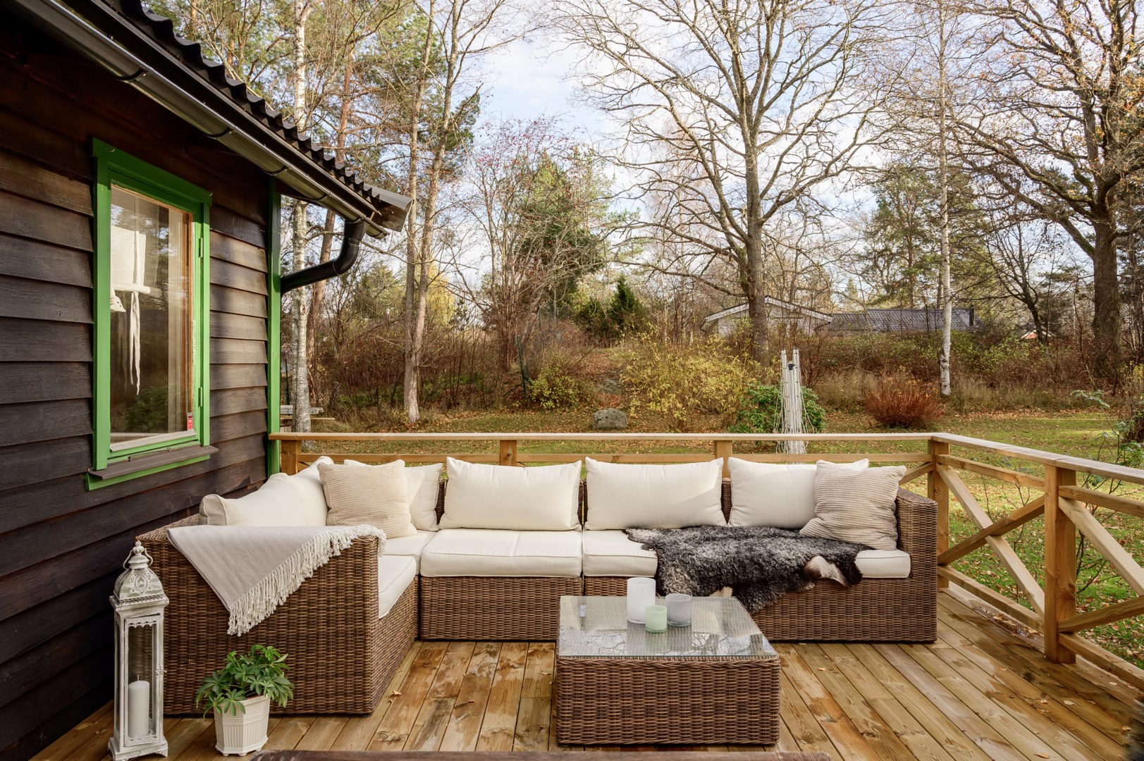 Bostadsbild från Björksalavägen 12, Såld i Älvsala, Värmdö