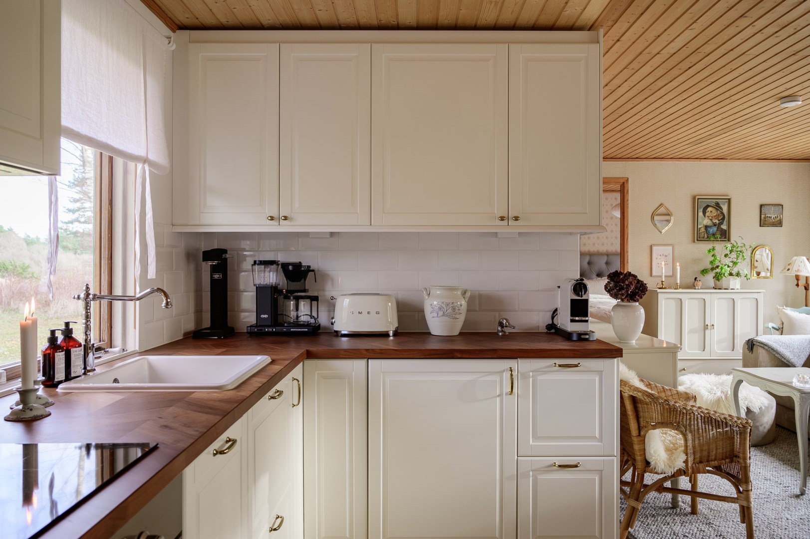 Bostadsbild från Björksalavägen 12, Såld i Älvsala, Värmdö