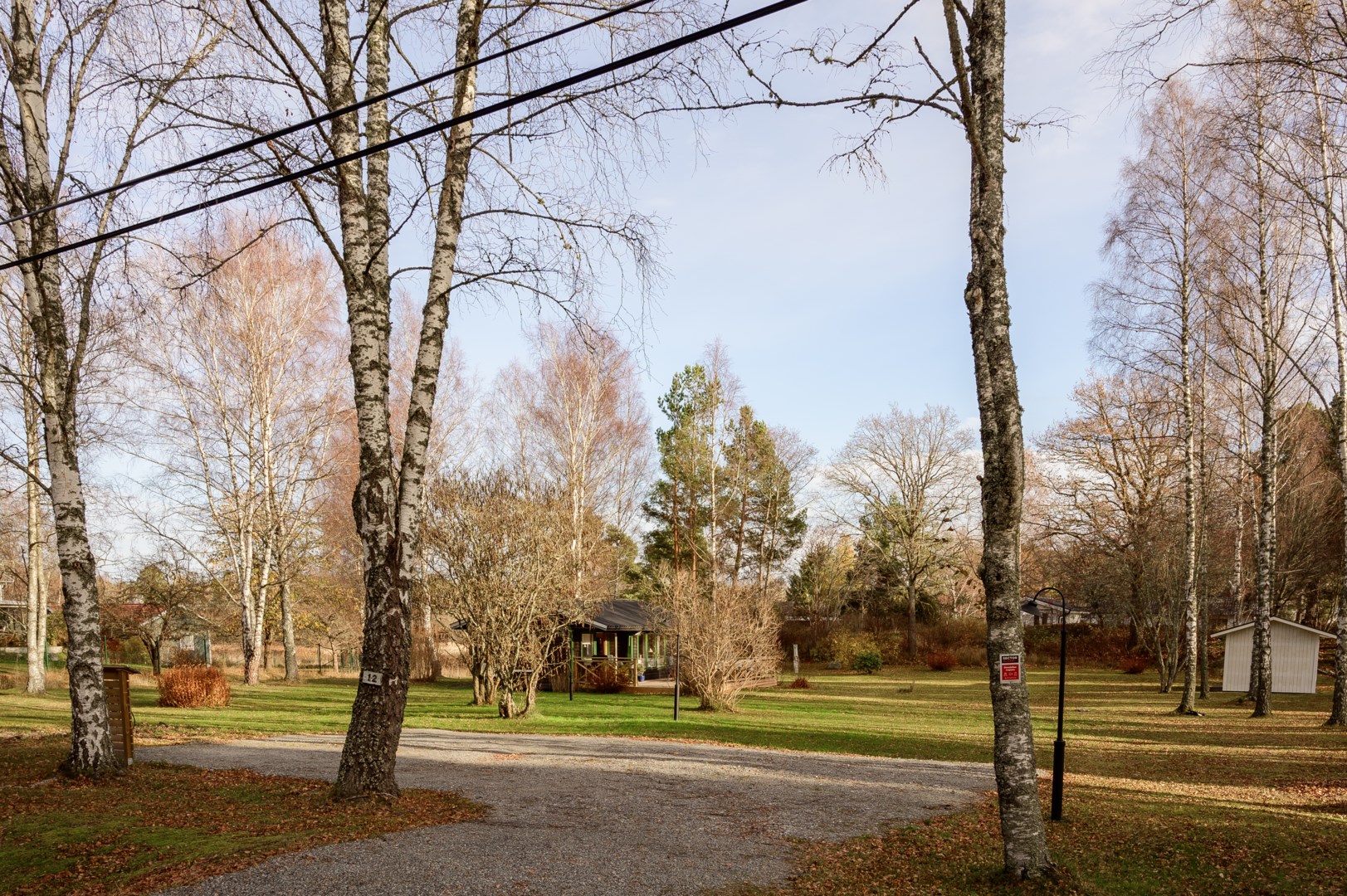 Bostadsbild från Björksalavägen 12, Såld i Älvsala, Värmdö