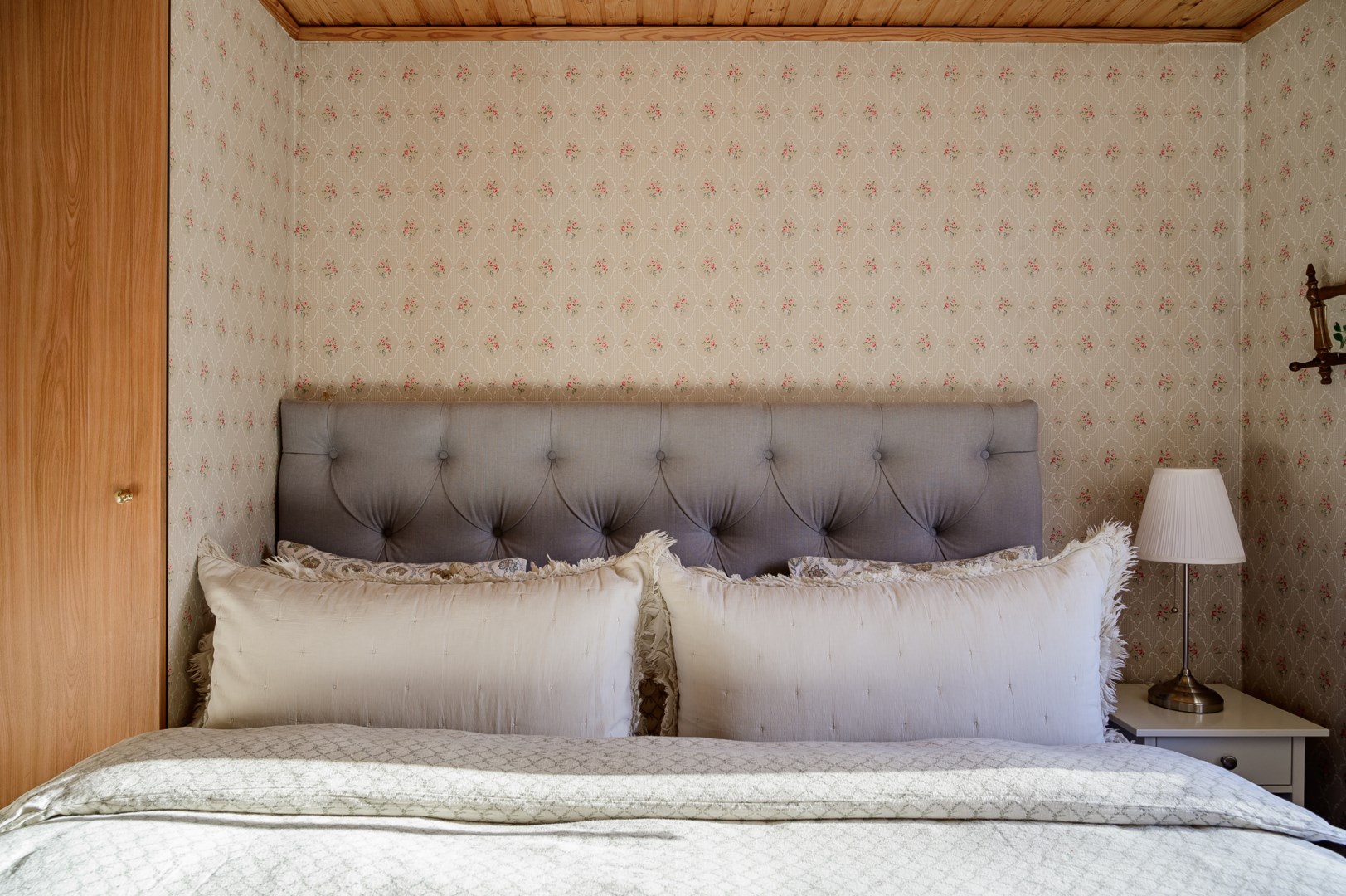 Bostadsbild från Björksalavägen 12, Såld i Älvsala, Värmdö