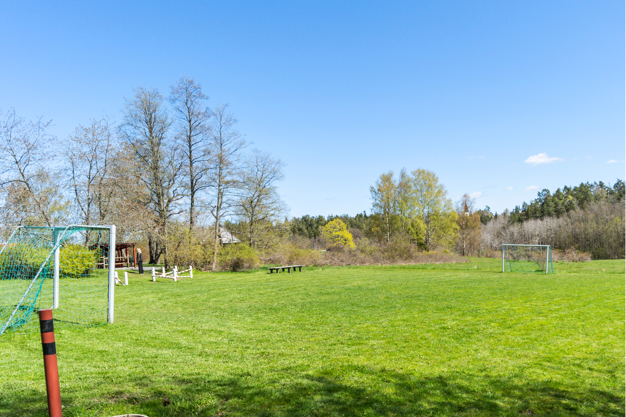 Områdesbild - fotbollsplan i Rensättra naturreservat