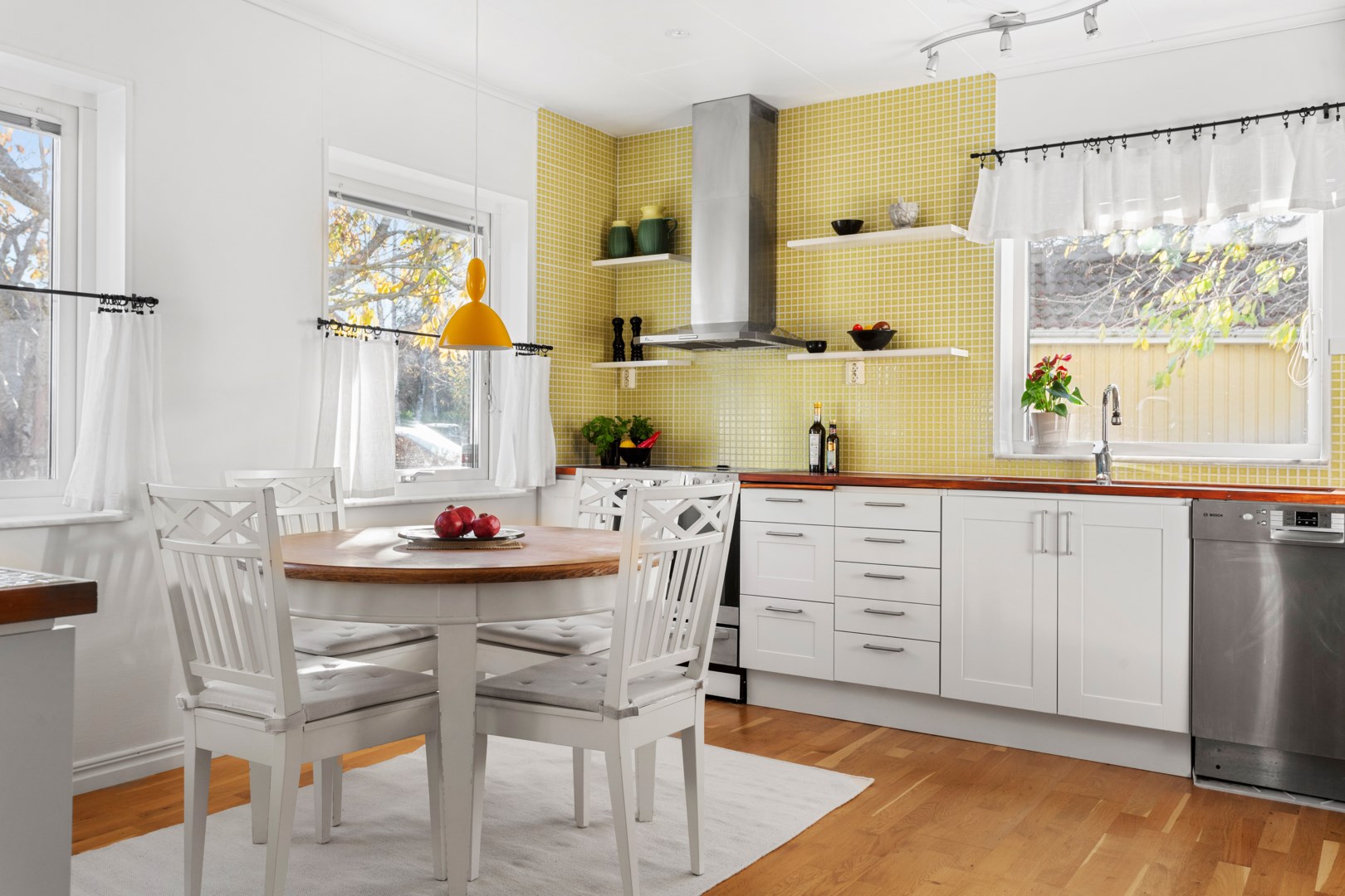 Bostadsbild från Rensättra gränd 9, Såld i Rensättra, Nacka