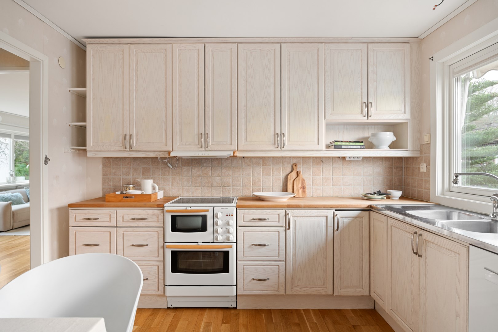 Bostadsbild från Nyponvägen 9, Såld i Saltsjöbaden, Nacka