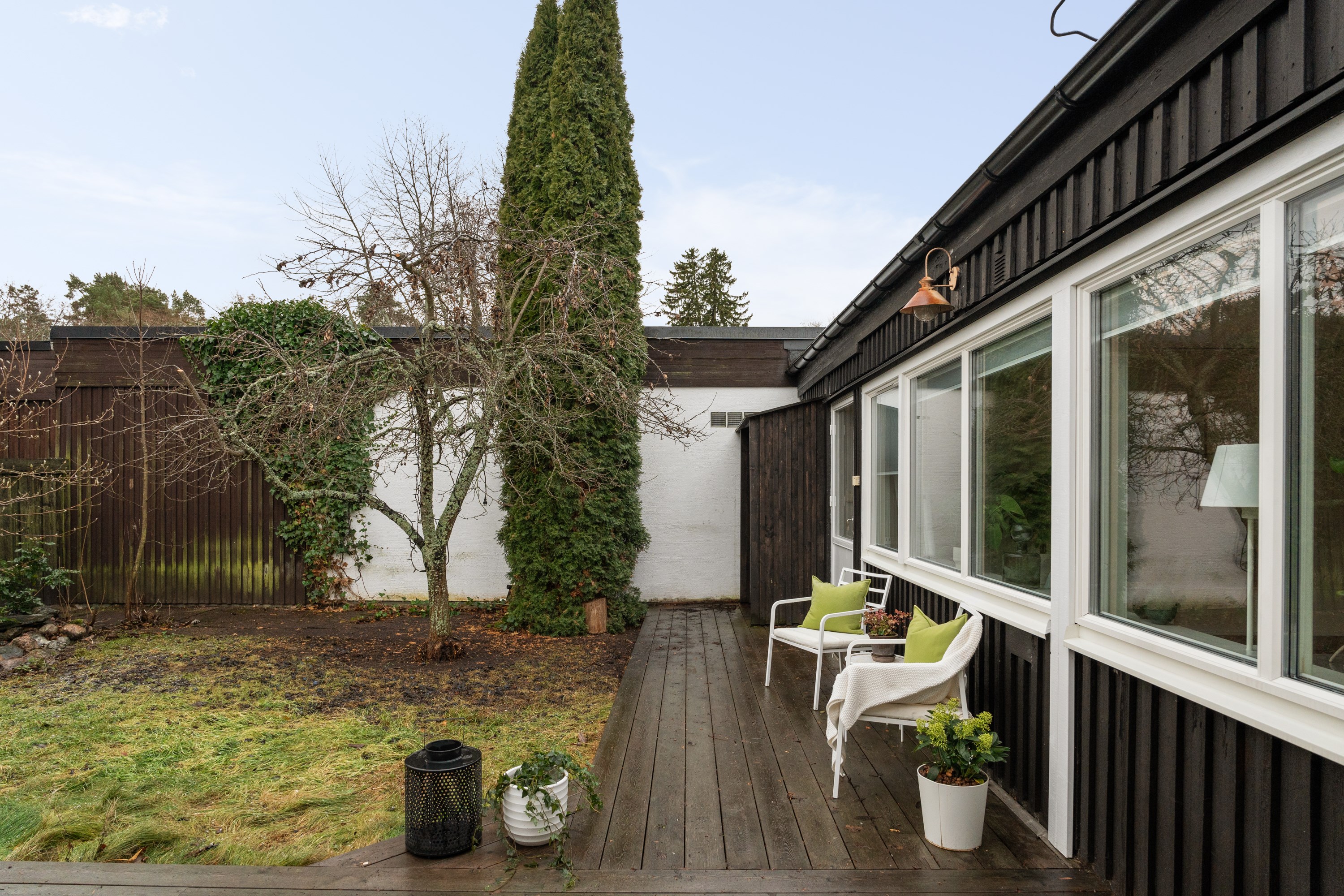 Bostadsbild från Nyponvägen 9, Såld i Saltsjöbaden, Nacka