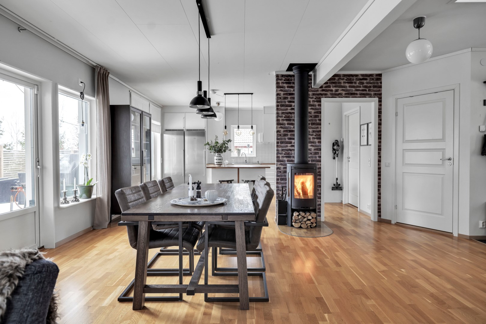 Bostadsbild från Orrbol 38, Såld i Rasbokil, Uppsala