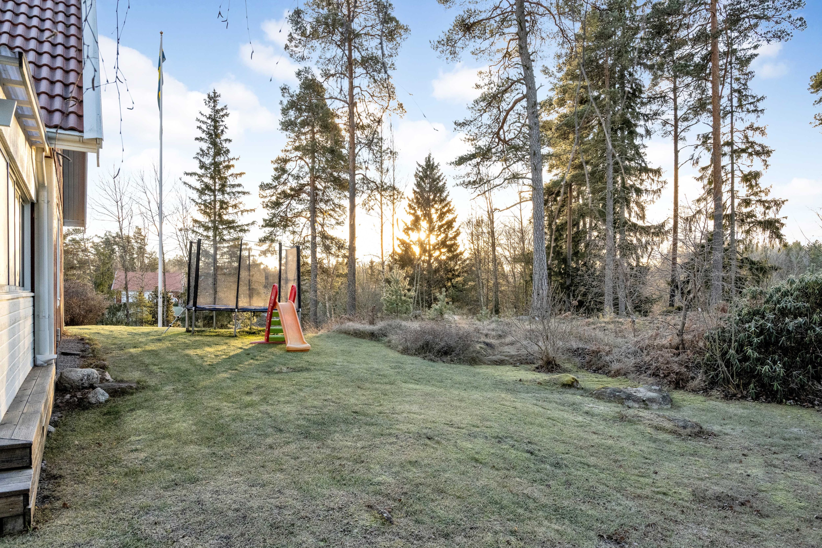 Bostadsbild från Orrbol 38, Såld i Rasbokil, Uppsala