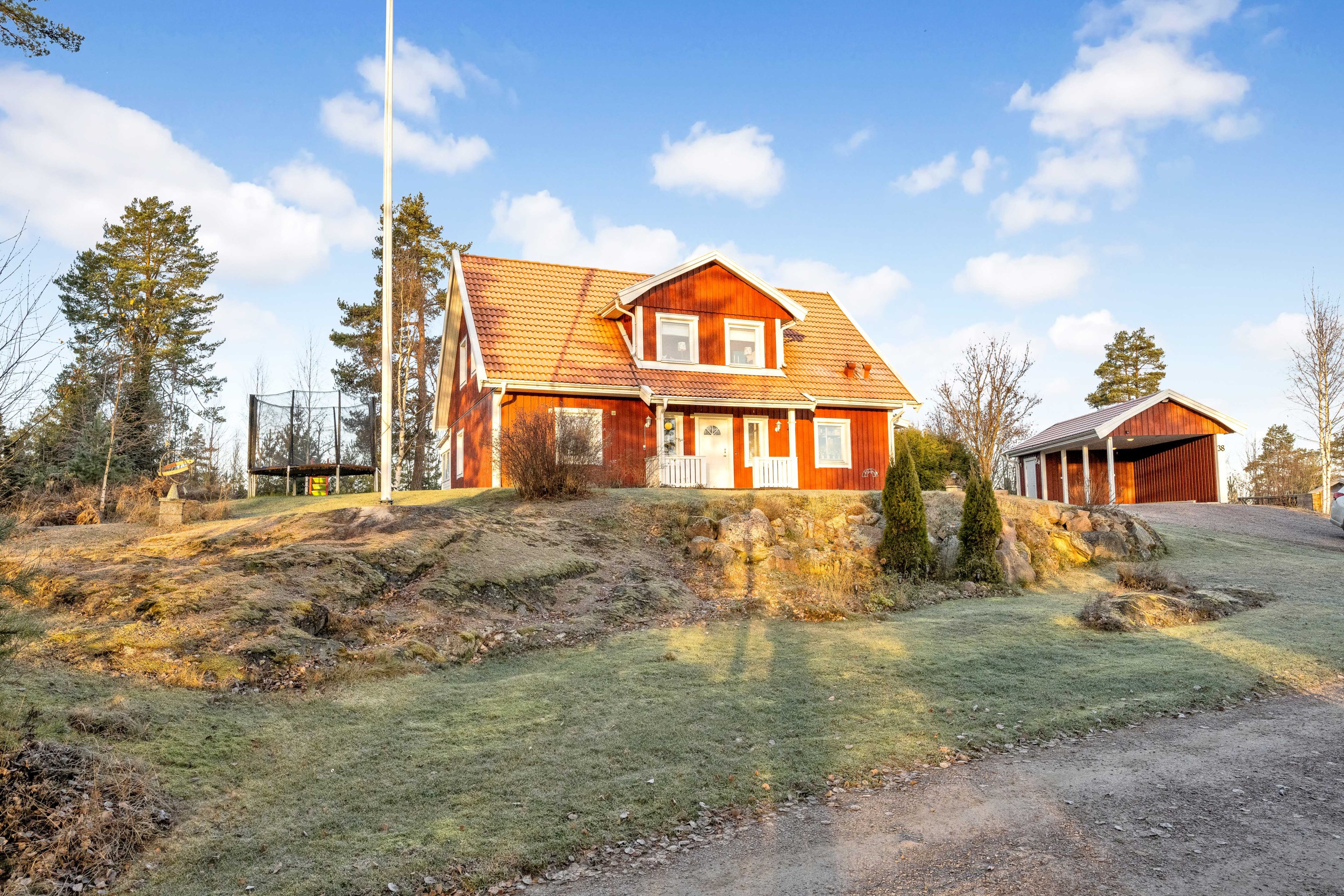 Bostadsbild från Orrbol 38, Såld i Rasbokil, Uppsala
