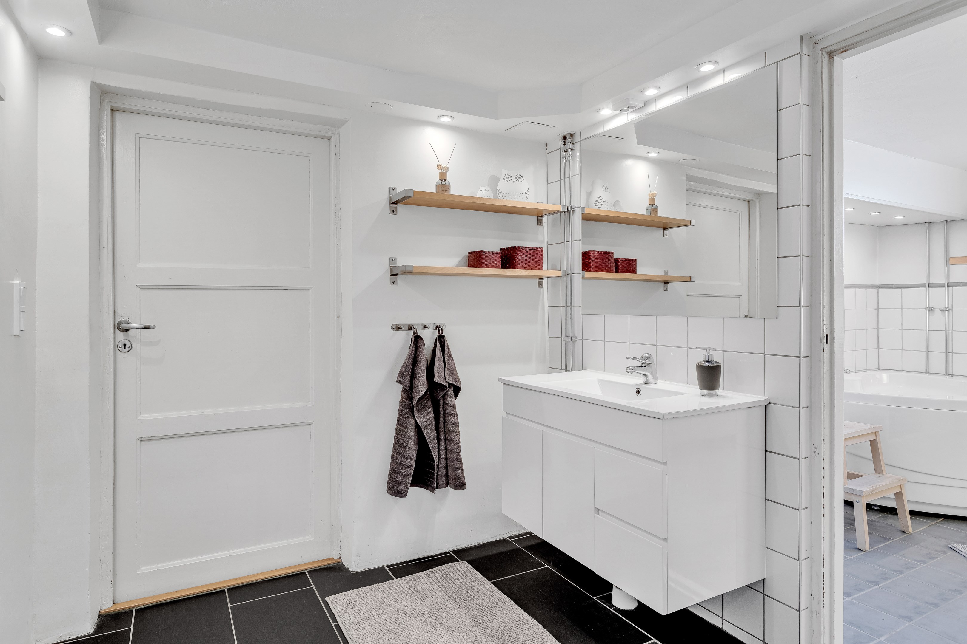 Bostadsbild från Tunagatan 76, Såld i Bärby Hage, Uppsala