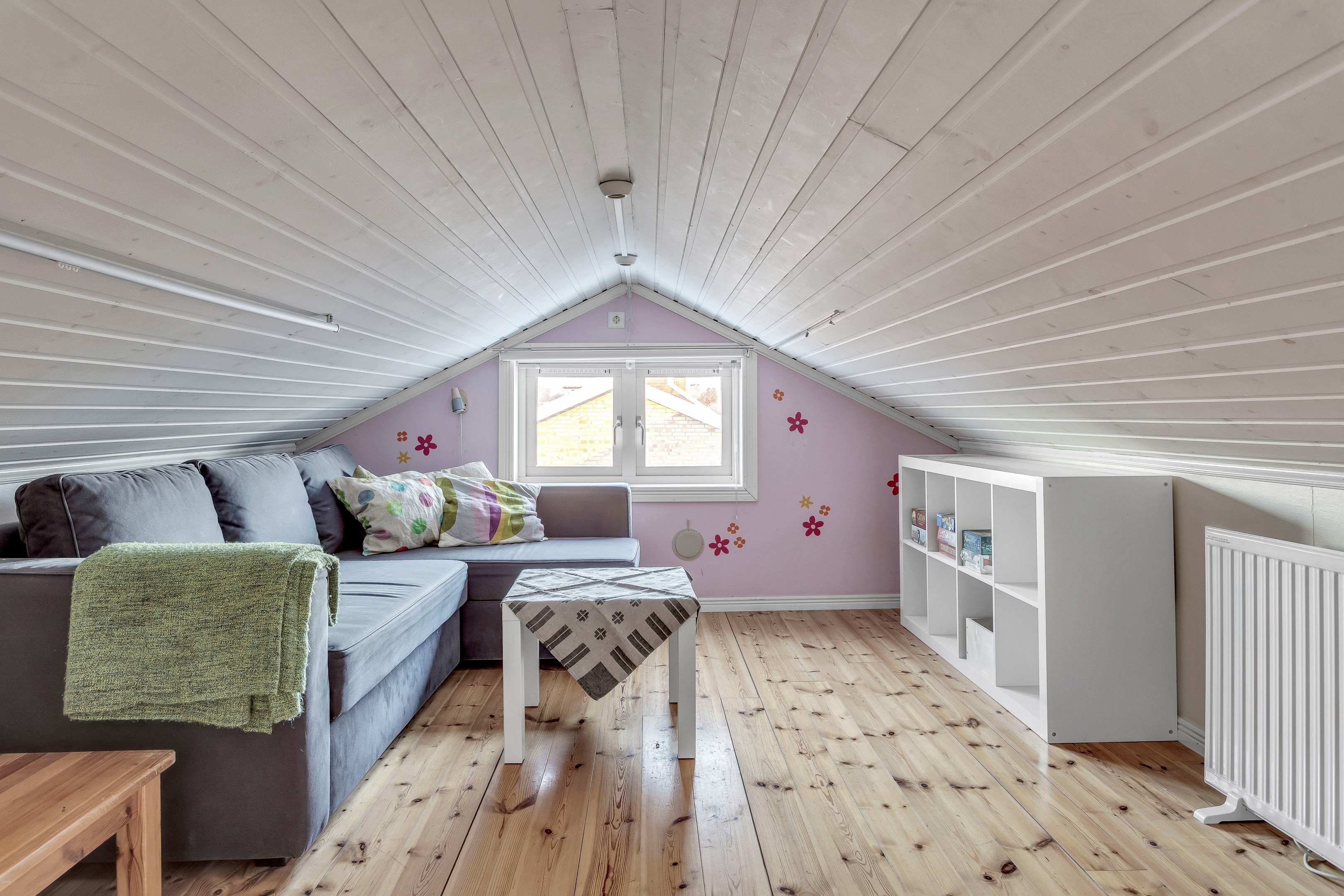 Bostadsbild från Tunagatan 76, Såld i Bärby Hage, Uppsala