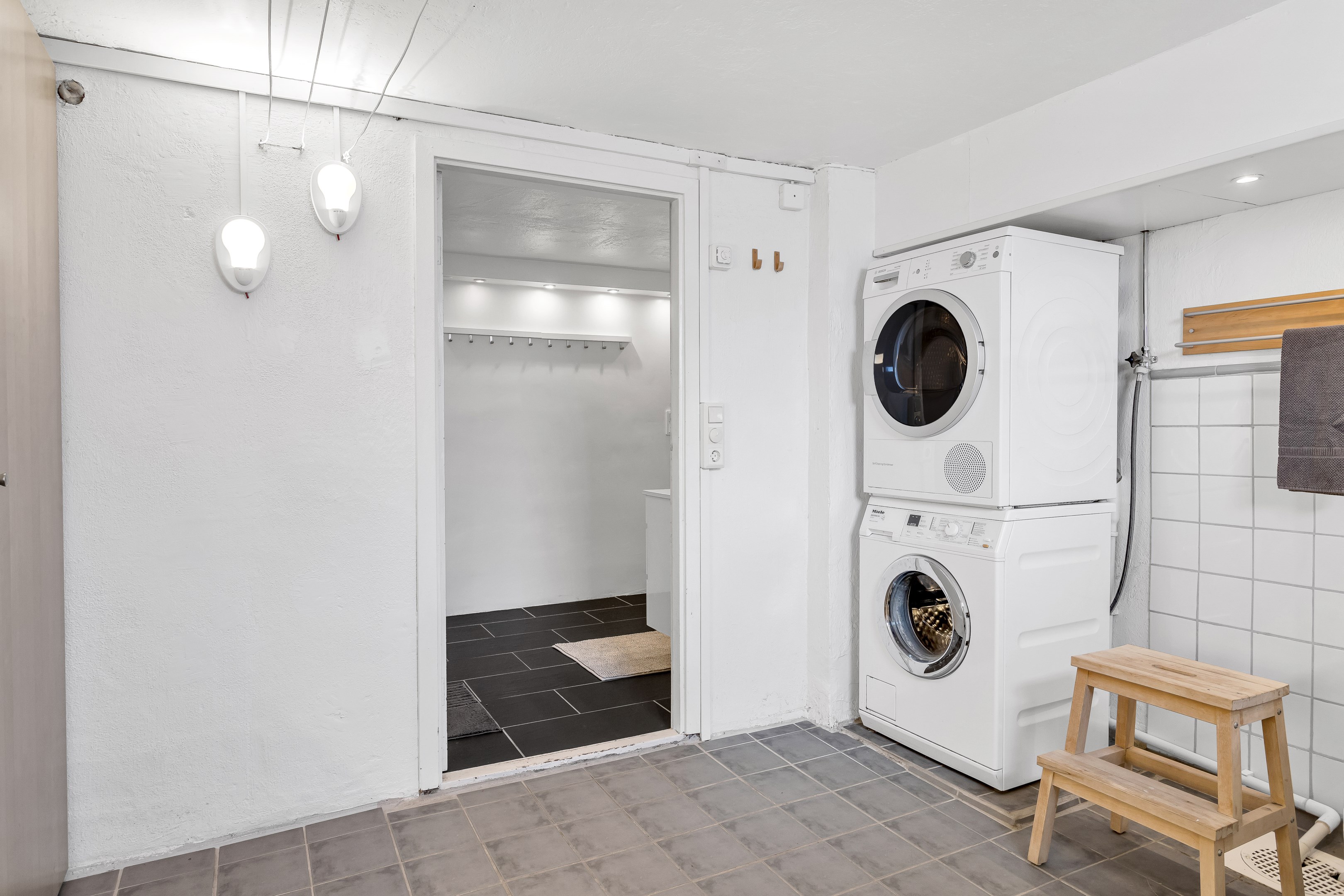 Bostadsbild från Tunagatan 76, Såld i Bärby Hage, Uppsala