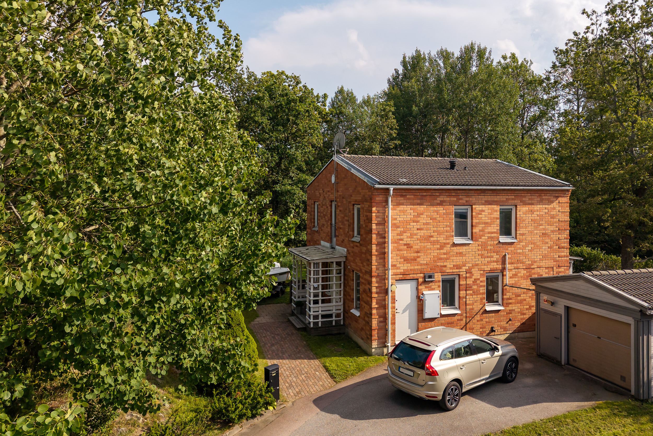 Bostadsbild från Skulptörvägen 10, Såld i Erikslund, Västerås