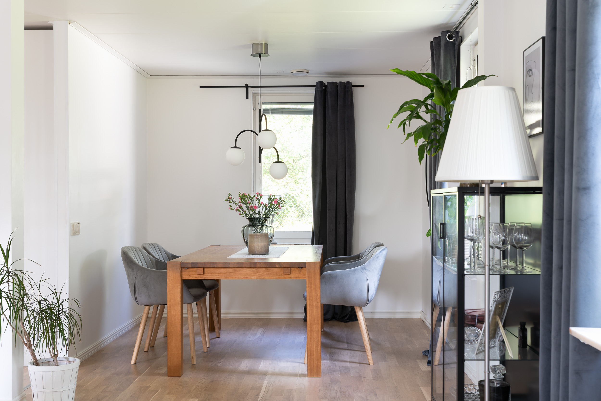 Bostadsbild från Skulptörvägen 10, Såld i Erikslund, Västerås