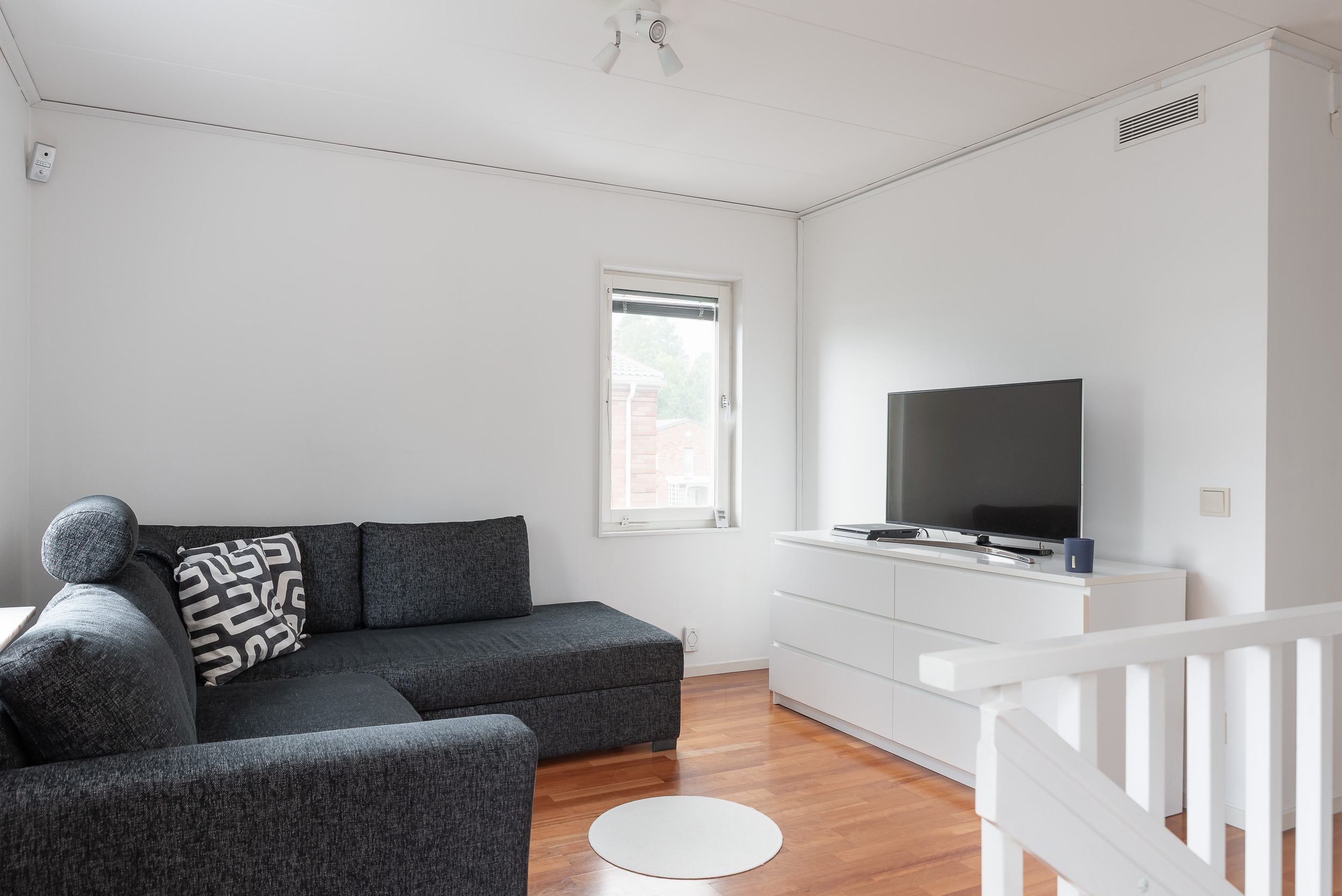 Bostadsbild från Skulptörvägen 10, Såld i Erikslund, Västerås